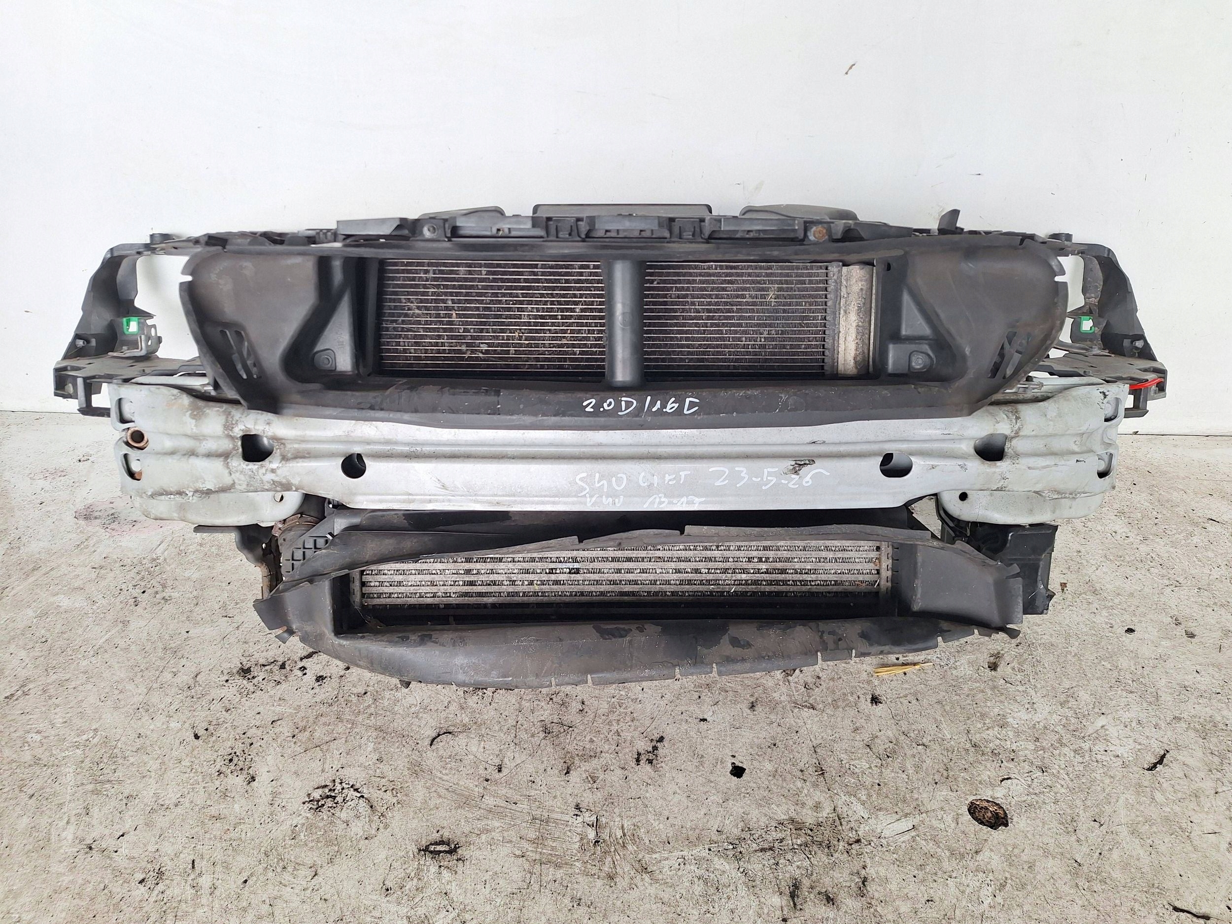 VOLVO V40 II 13-19 support panel for radiators 1.6D 31378700