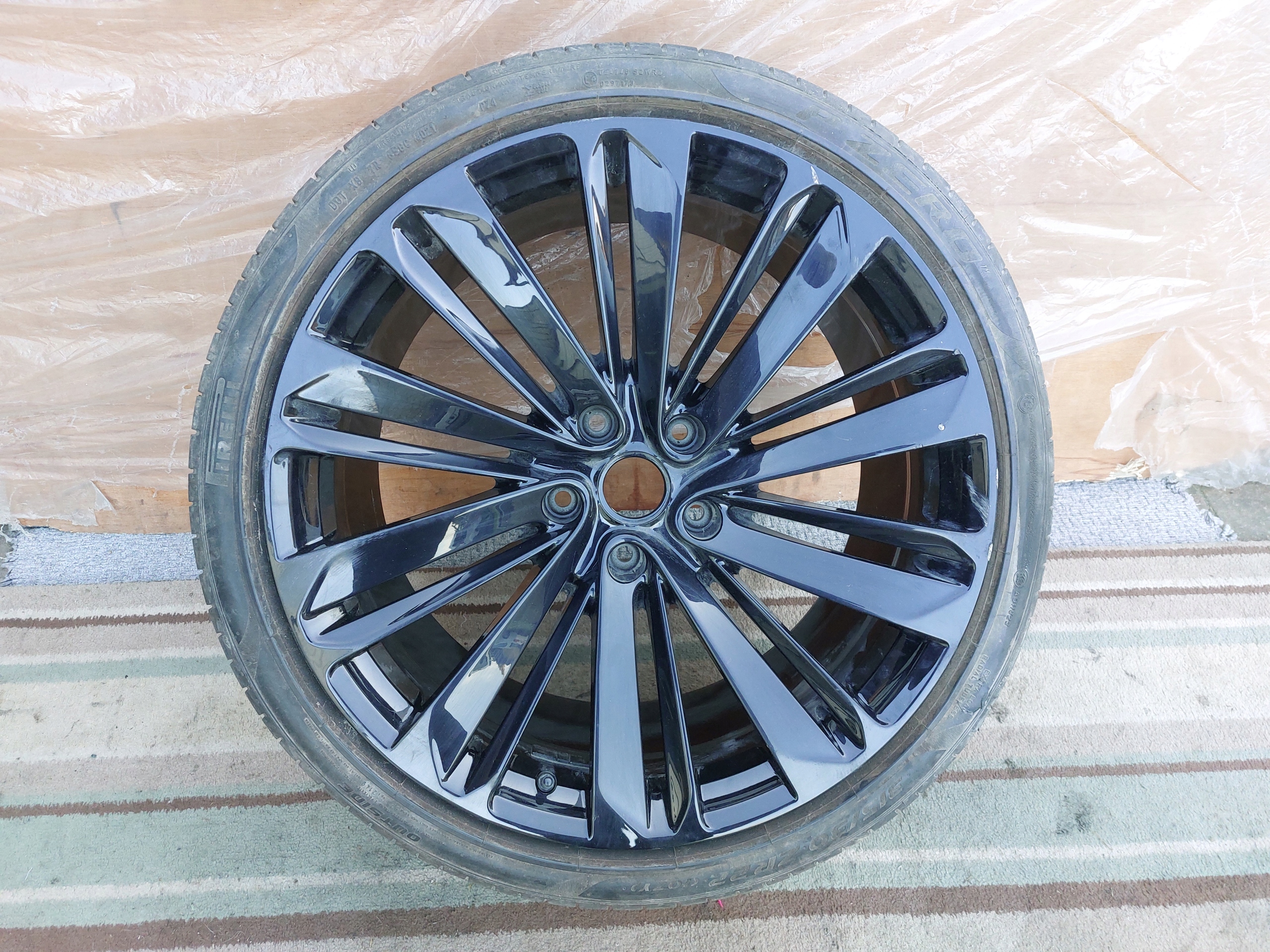 disk disk záď BENTLEY CONTINENTAL GT SPEED 22r 3SA601025AT