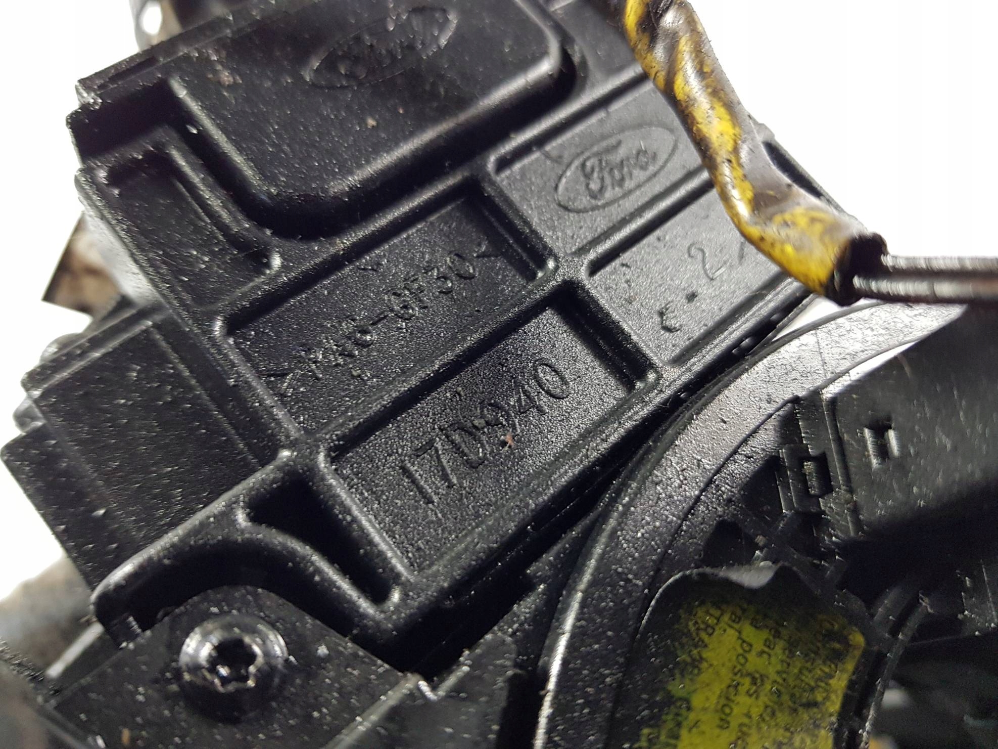 DEVIO LUCI TERGICRISTALLO TERGI 3M5T-6475-AE FORD FOCUS MK2