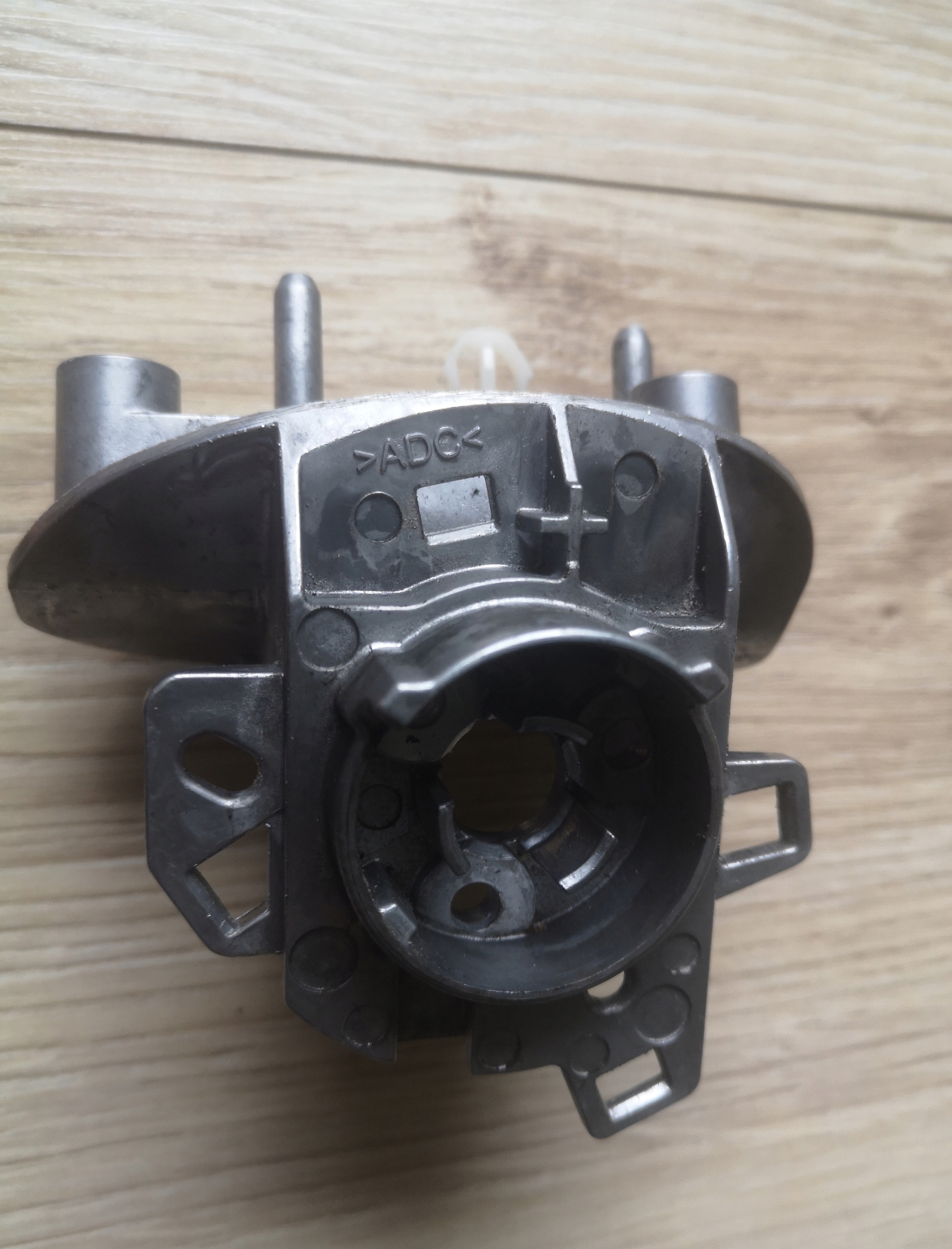 MAZDA CX-3 holder of left mirrors OE