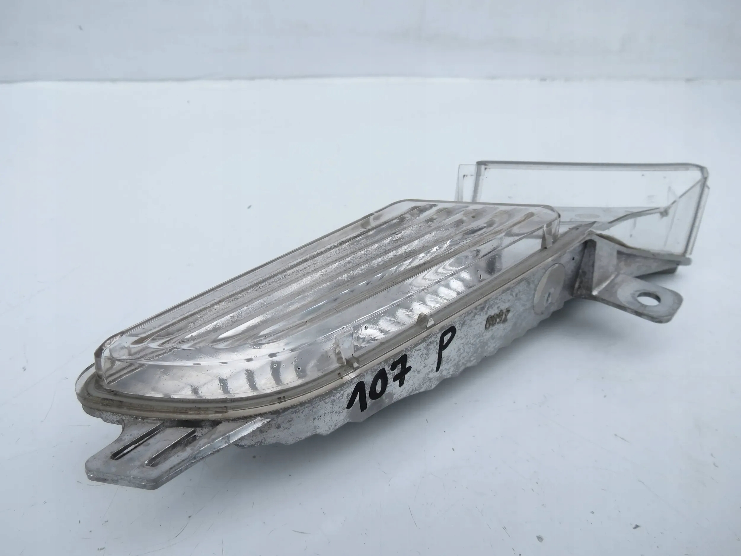 OBRYSOWKA right light W bumper PORSCHE CAYENNE and 7L 7L5949102 E