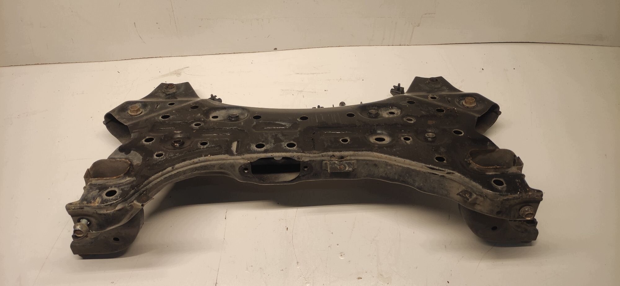 sider subframe axle beam TRAWERSA front front KIA CEED III 1.6 CRDI 17-243 D4FE