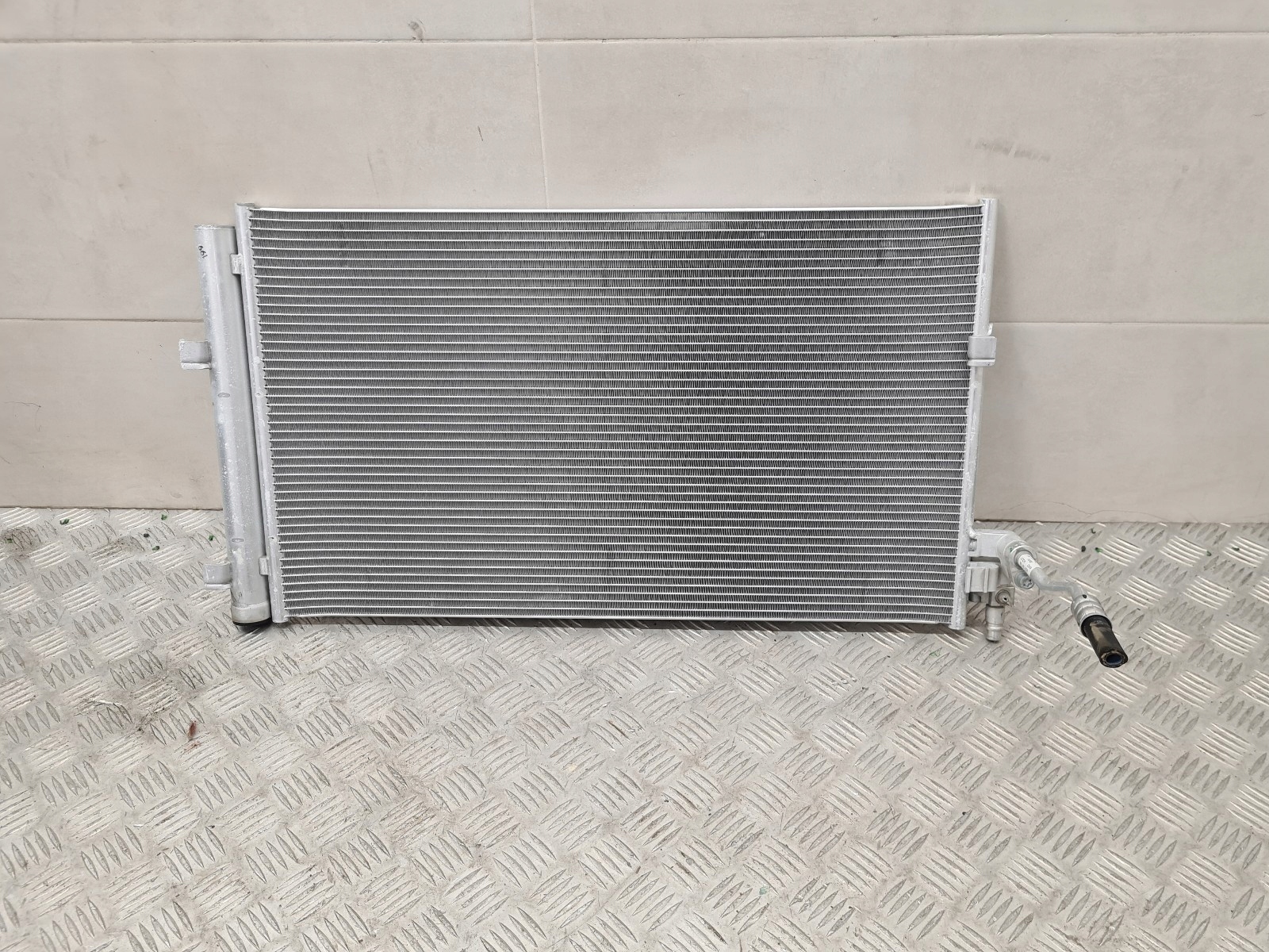 BMW G30 Radiateur climatisation 9364258