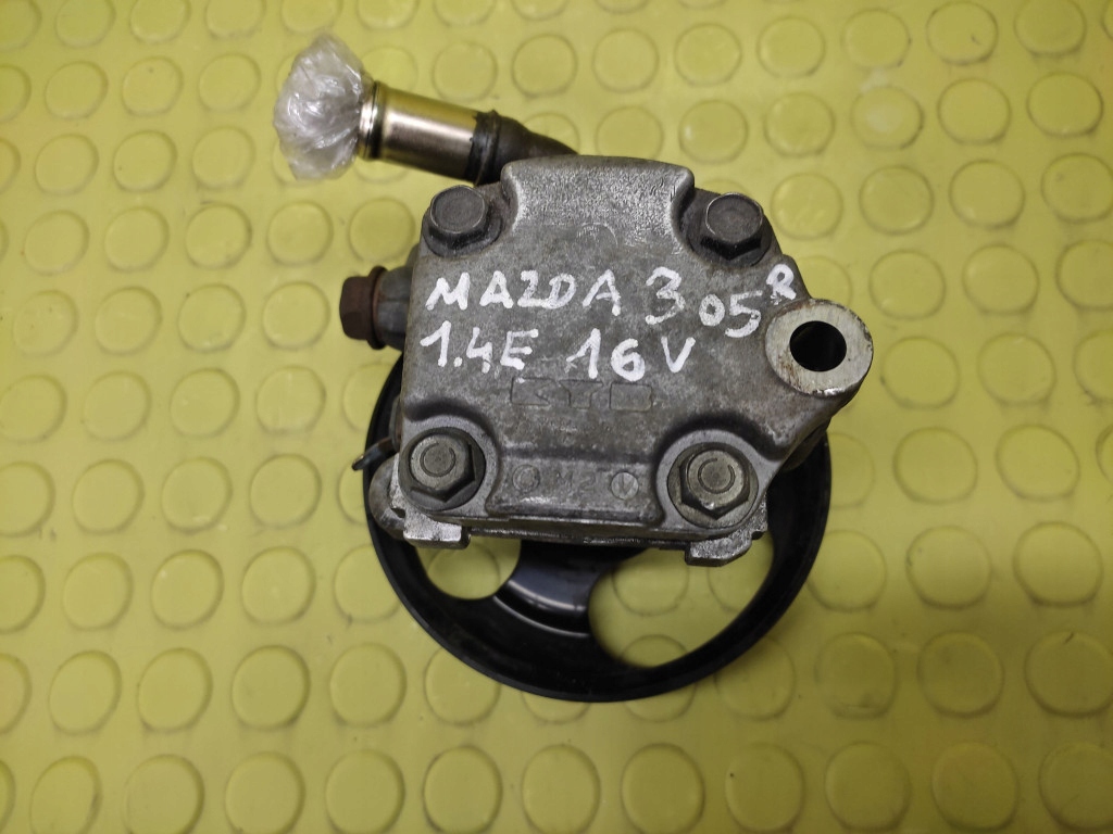 MAZDA 3 1.4 16V servo pump steering wheel