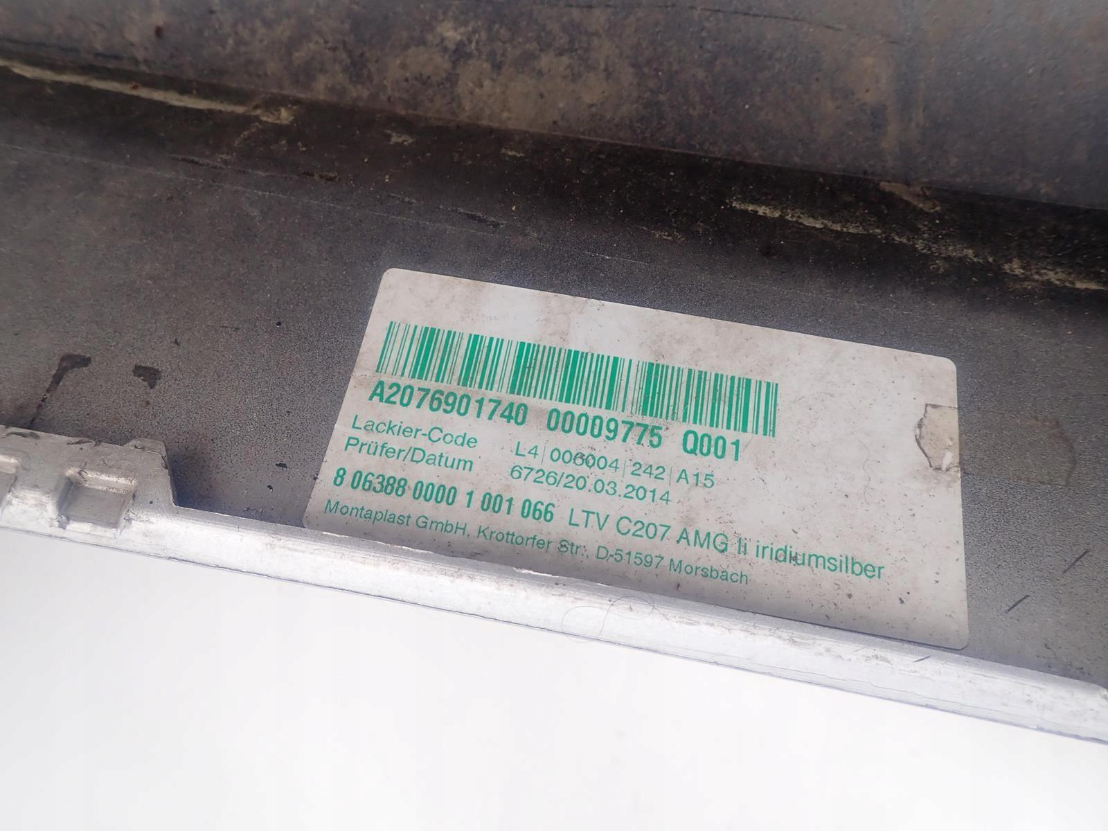 MERCEDES E-KLASA W207 AMG moulding threshold left