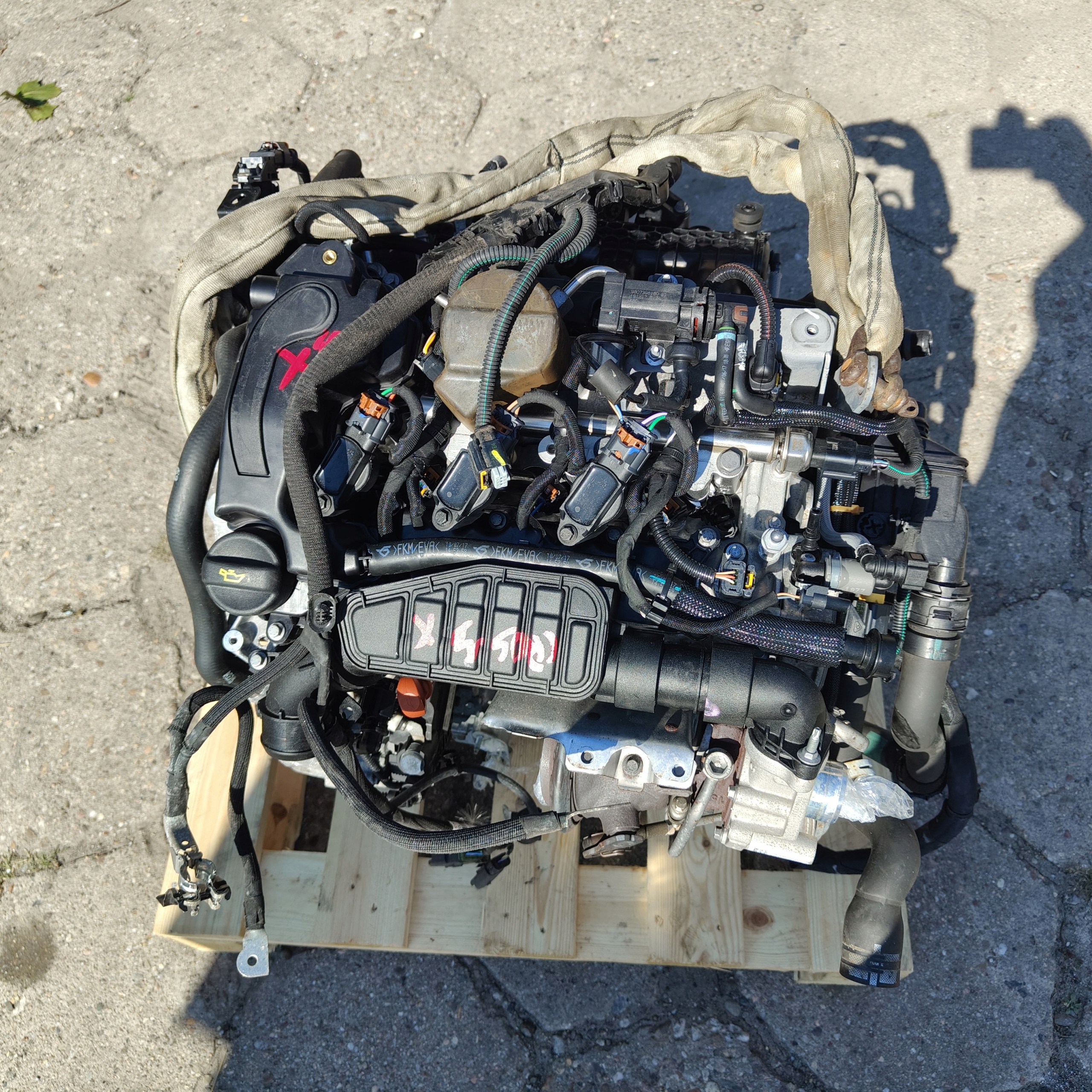 engine complete PSA 1.2 THP HN01 10XVA3 80 TYS PRZEBIEG