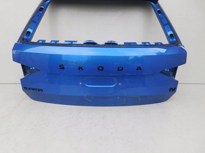 SKODA SUPERB III KOMBI VRS LIFT 19- boot doors rear part