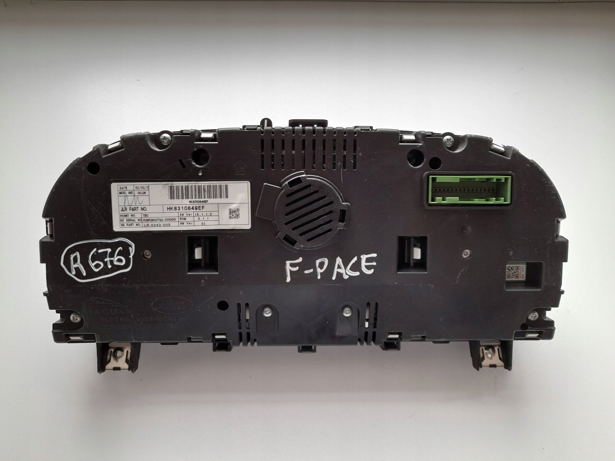 Jaguar F-Pace Liczniki, dials HK8310849EF (R676)