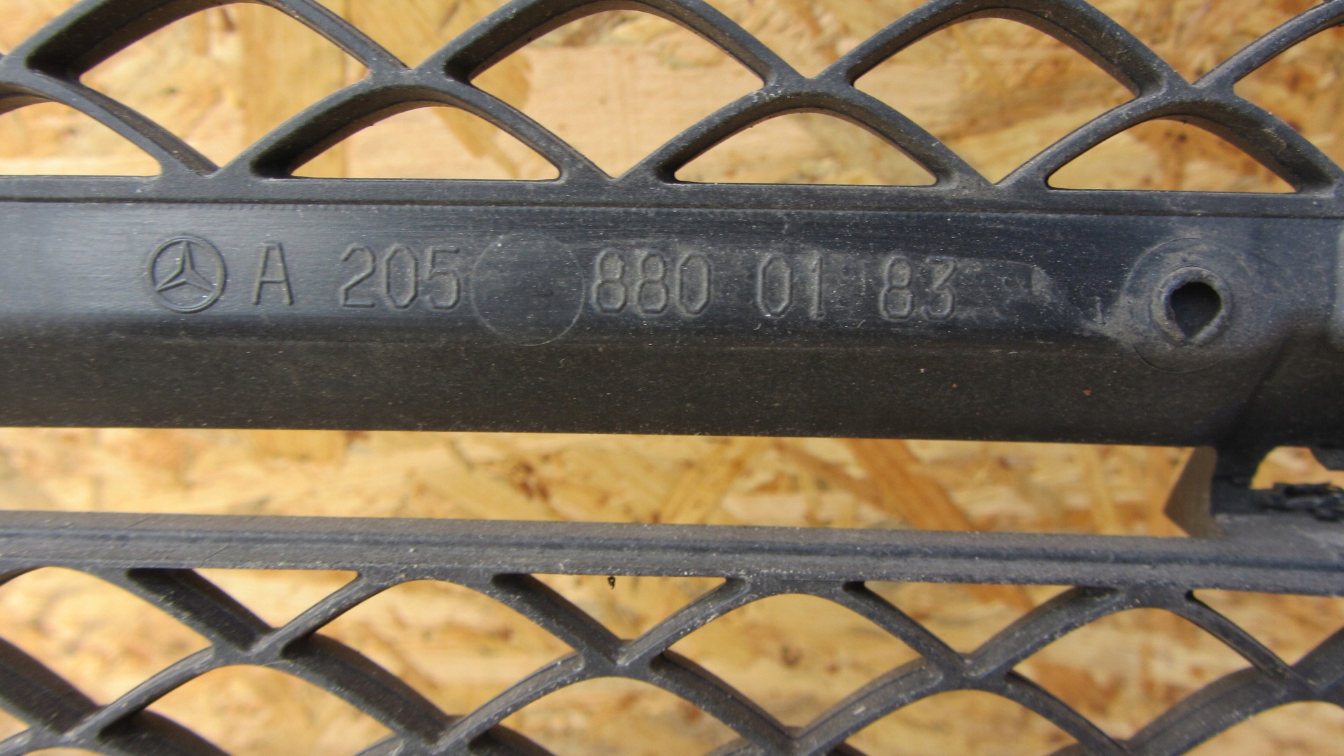 решетка радиатора MERCEDES W205