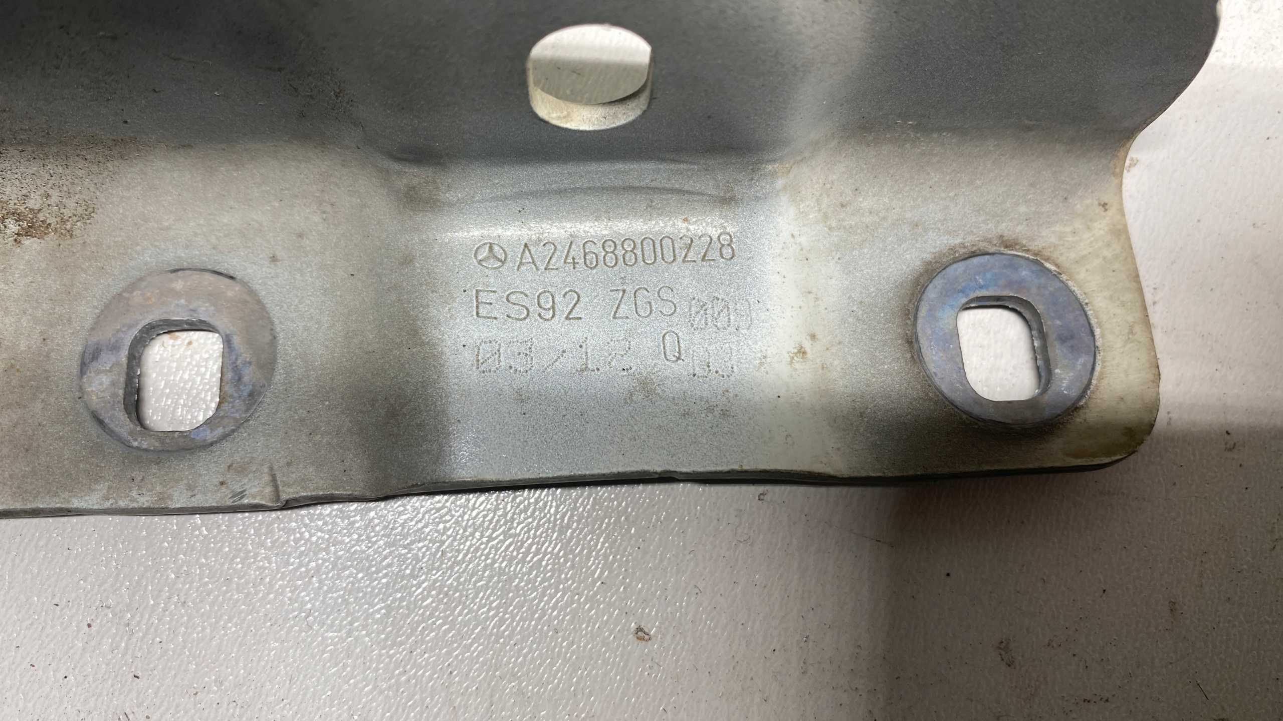 MERCEDES B-KLASA W246 hinge bonnet hinges right left 650