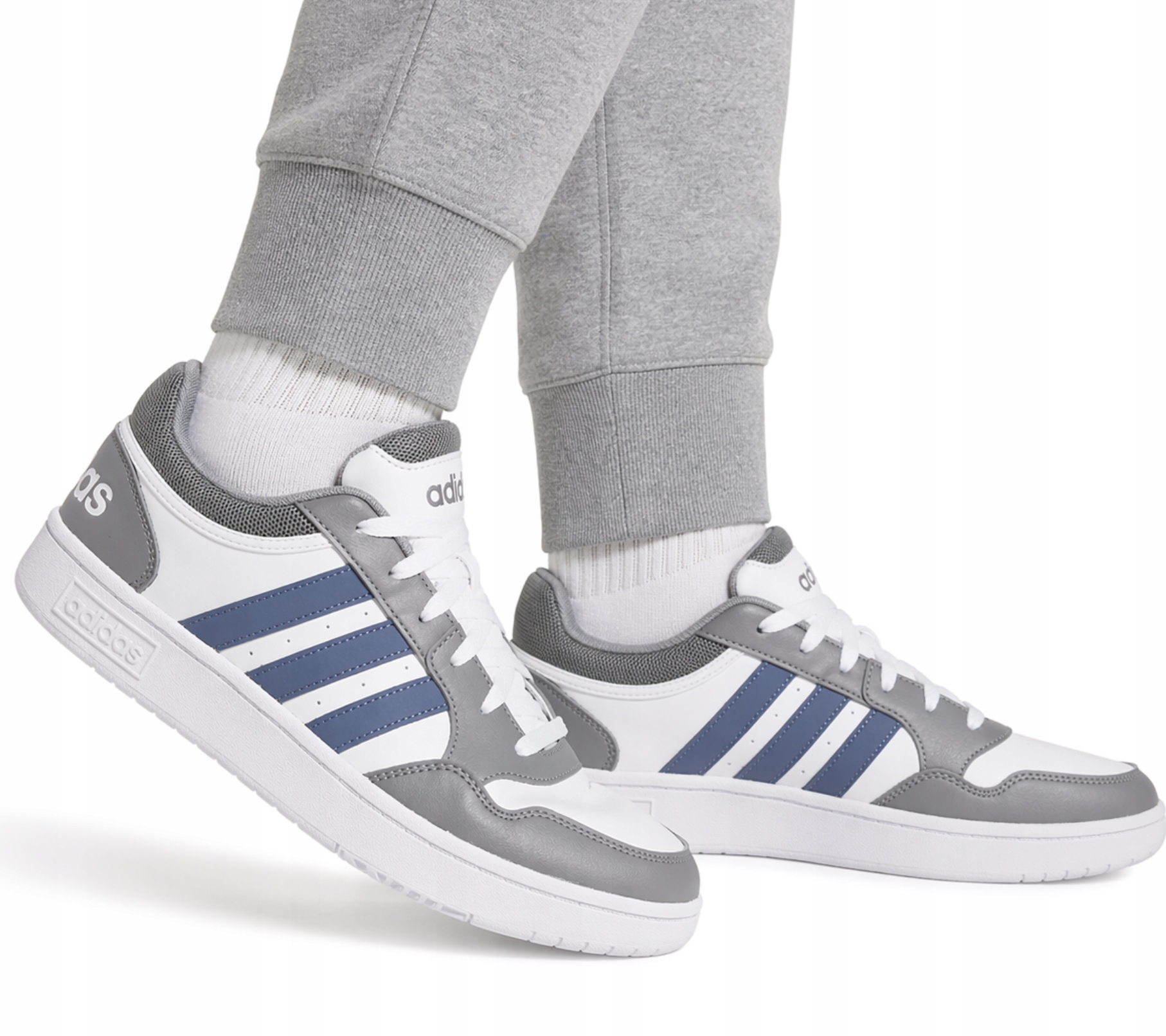 Boty Adidas Hoops 3.0 IE6270 Bílé Vel. 46