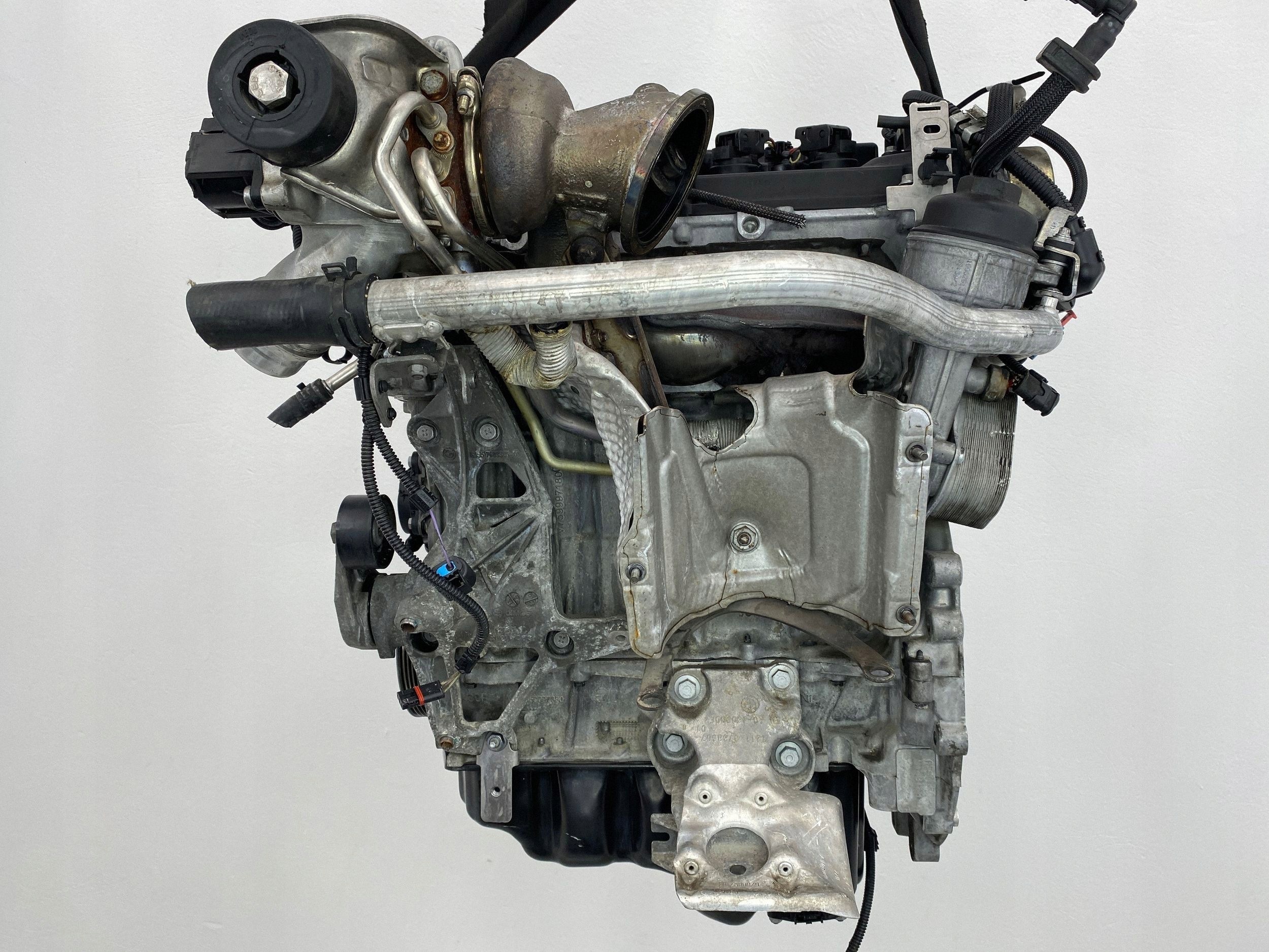BMW 320i F30 N13 engine complete N13B16 1.6i N13B16A