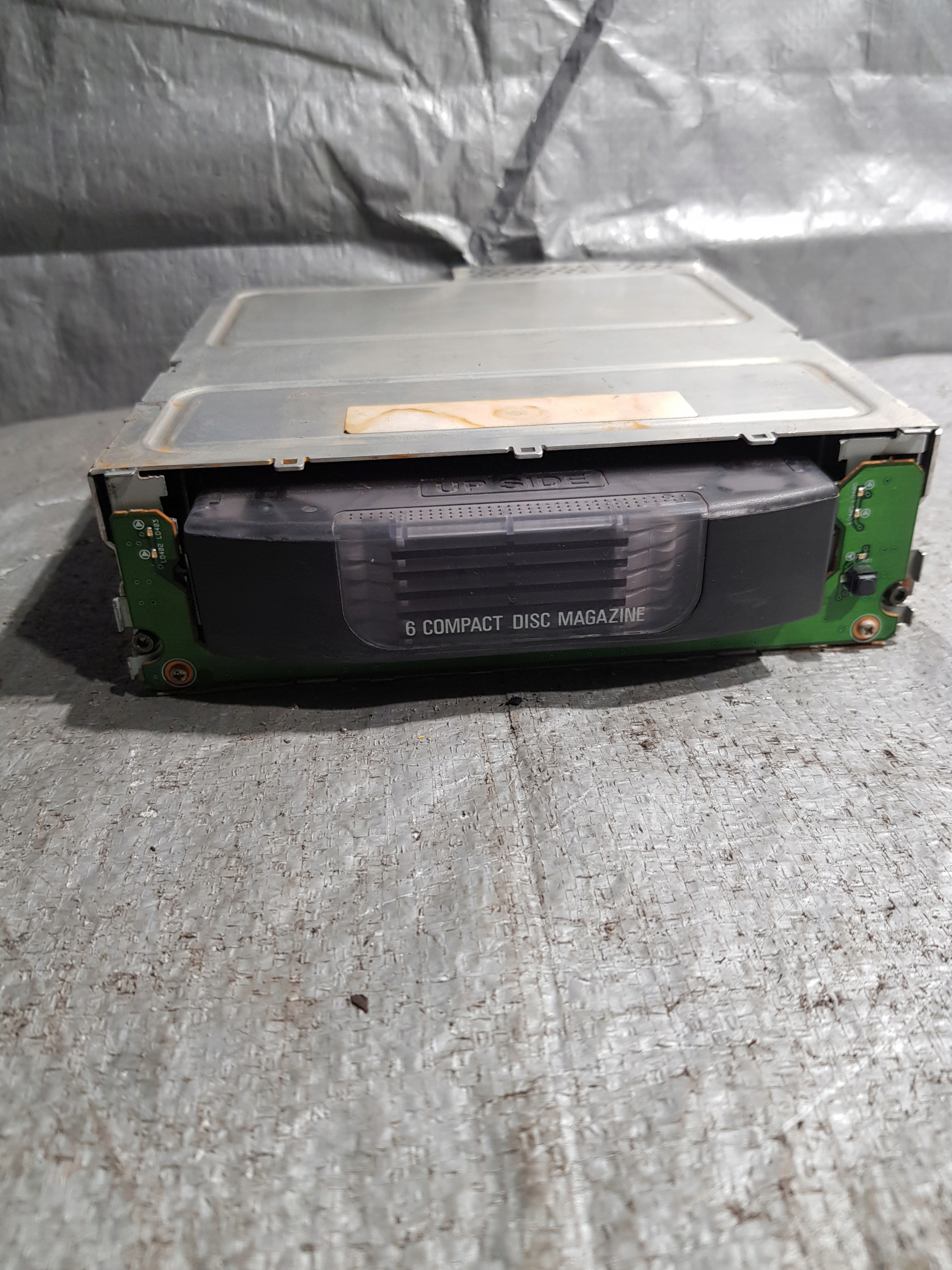 CARICATORE CD Plyt CD BMW 5 E60 6938975