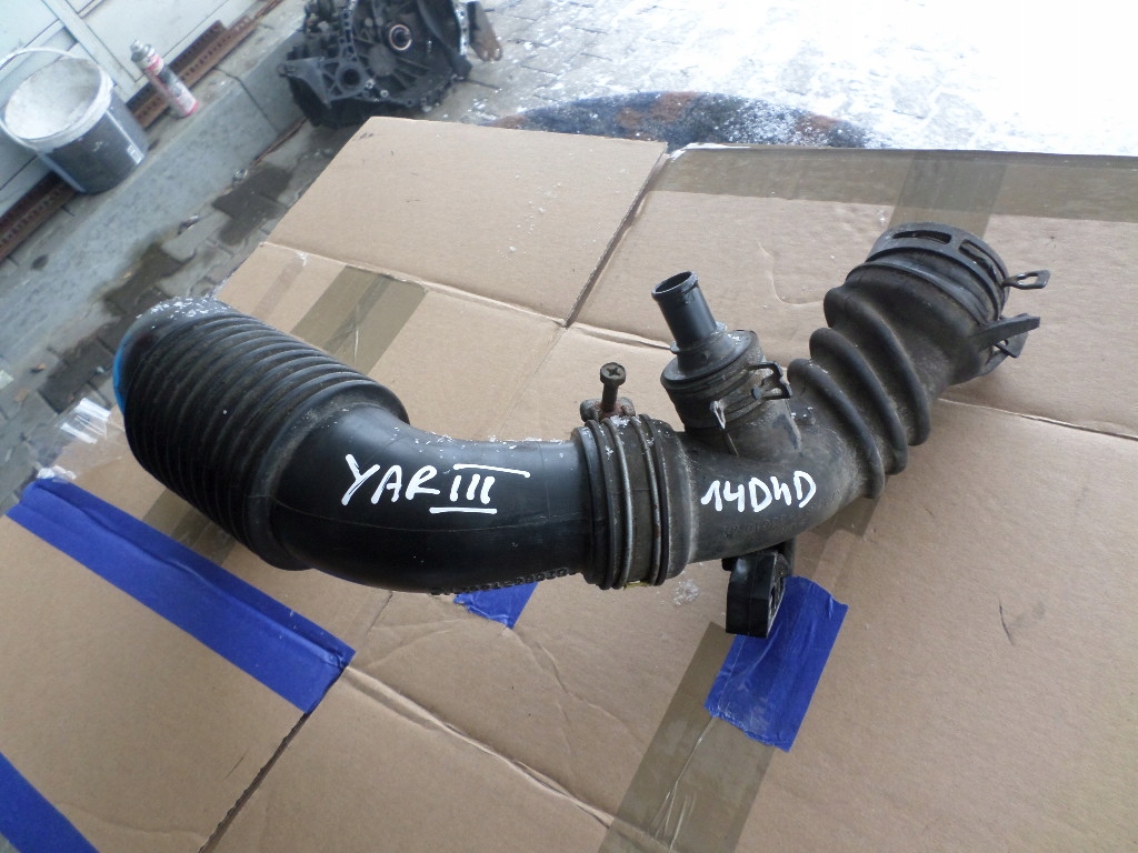 TOYOTA oe 98699 труба патрубок