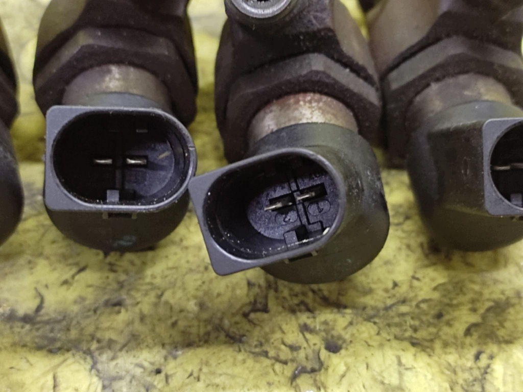 CITROEN XSARA 2.0 HDI injector 9636819380