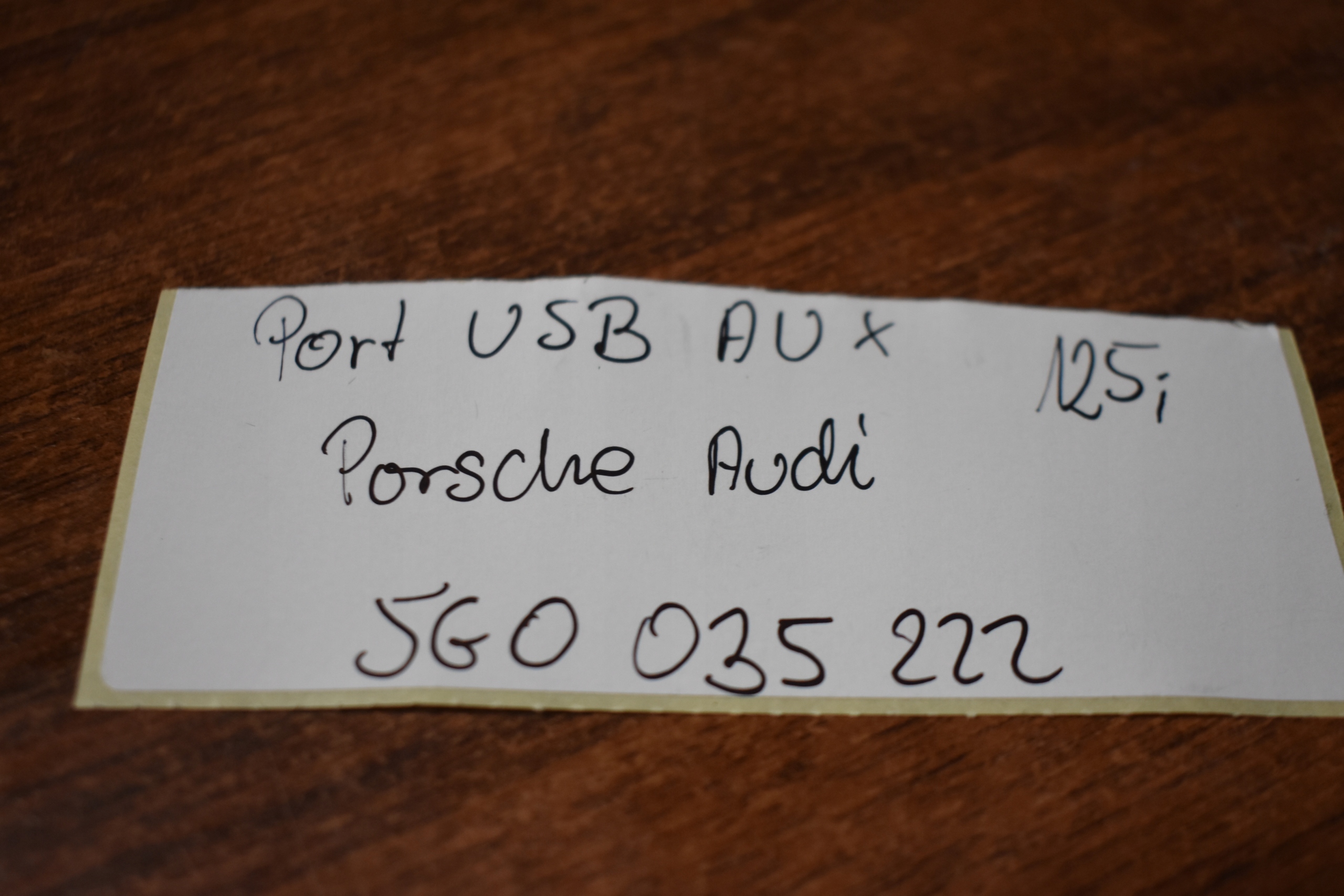 IDEALNY PANEL ZLACZE USB AUX PORSCHE AUDI 1 9