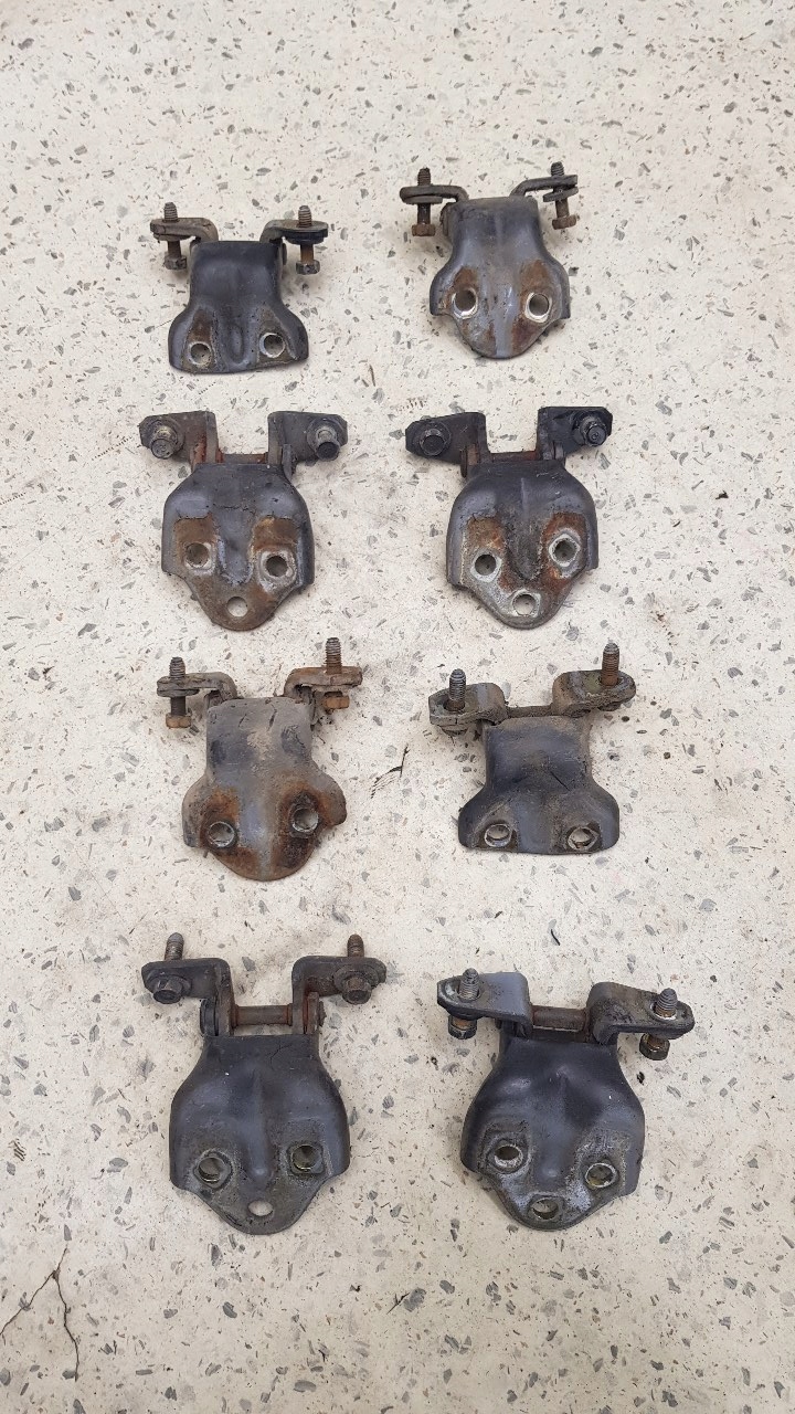 ZAWIASY DRZWI PRZÓD TYŁ KPL MITSUBISHI GALANT VII