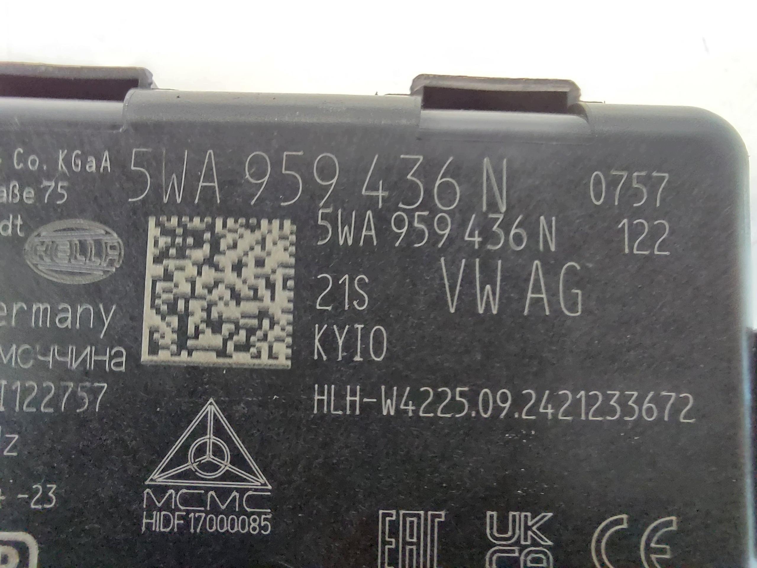 VW ID4 11A , 2024r SUV 5D module control unit Keyless 5WA959436N