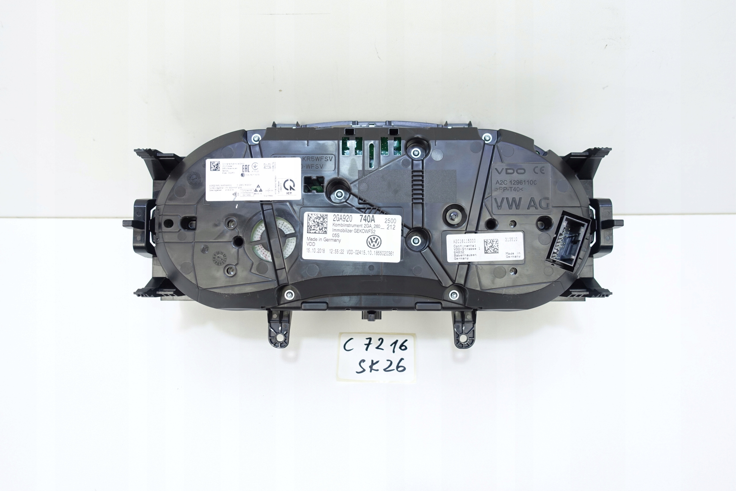 dials dials VW T-ROC 2GA 14330KM 2GA920740A