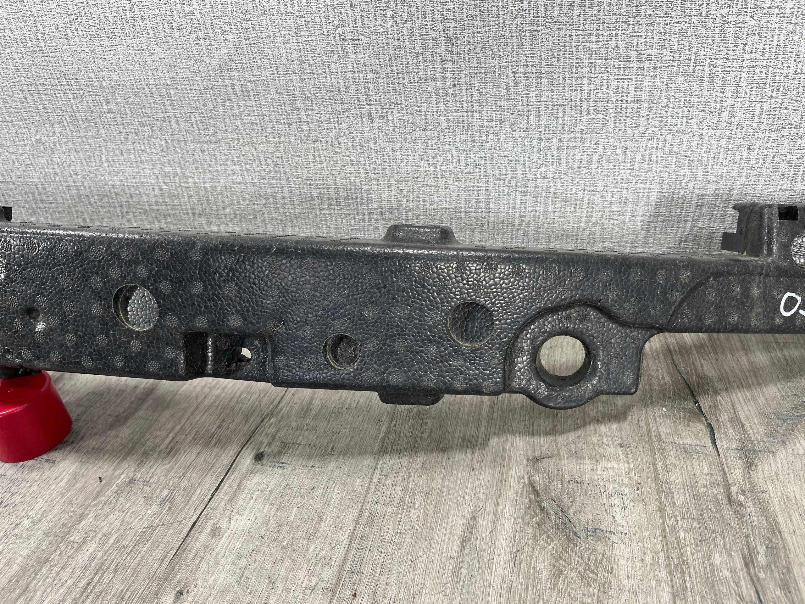 TESLA MODEL 3 III ABSORBER PIANKA nárazníku předek 1104669-CN-G