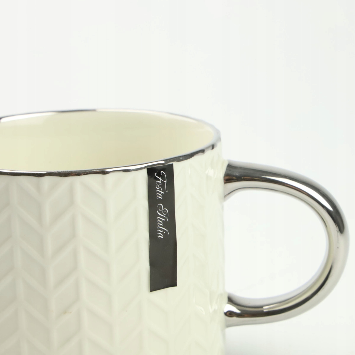 KUBEK PORCELANOWY DO KAWY HERBATY WZÓR SWETEREK 470ML ZE SREBRNYM UCHEM