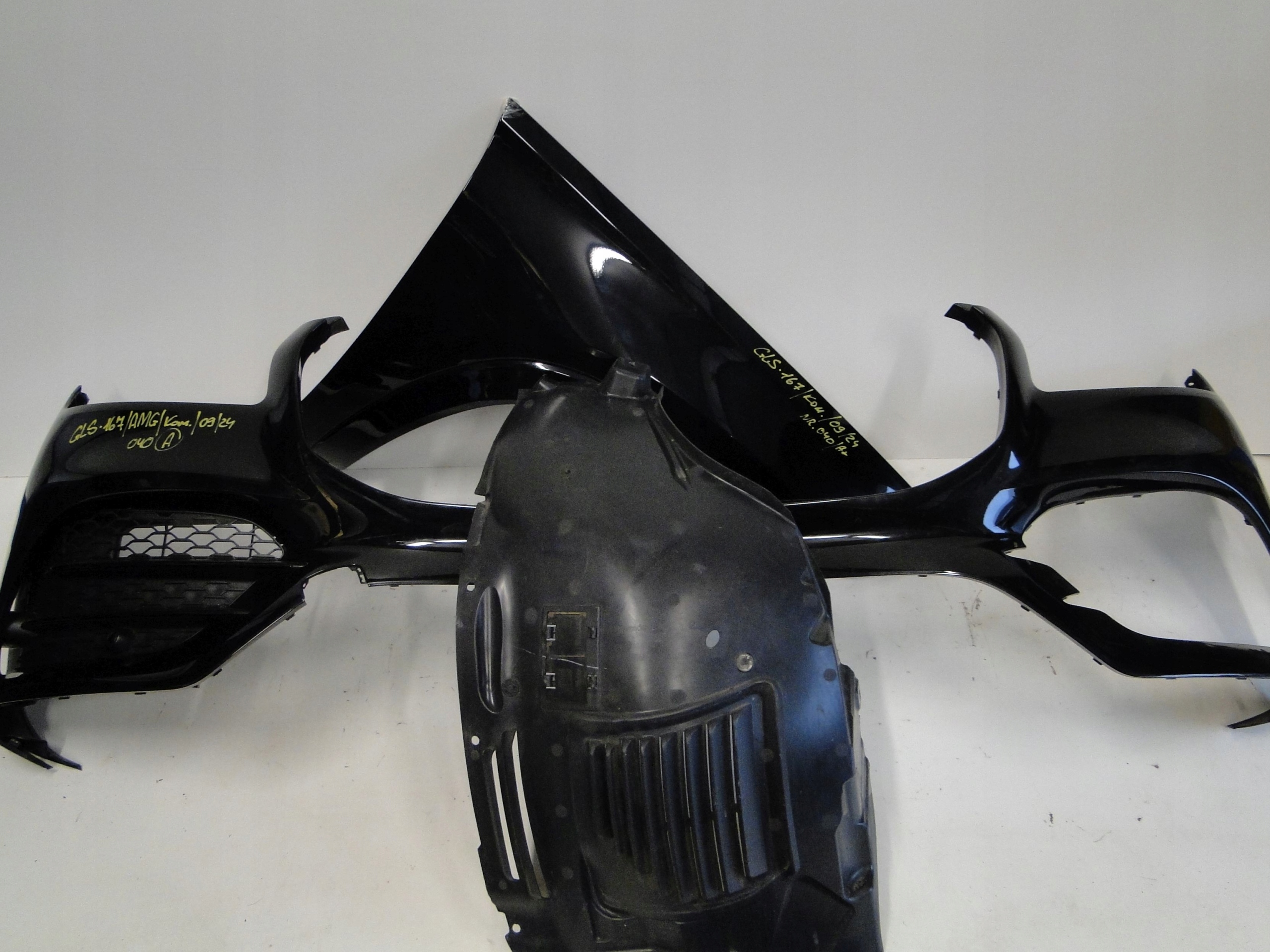 MERCEDES GLS X167 167 BŁOTNIK PRZÓD PRZEDNI PRAWY + LISTWA AMG Numer katalogowy części A1678802800 + A1678804505