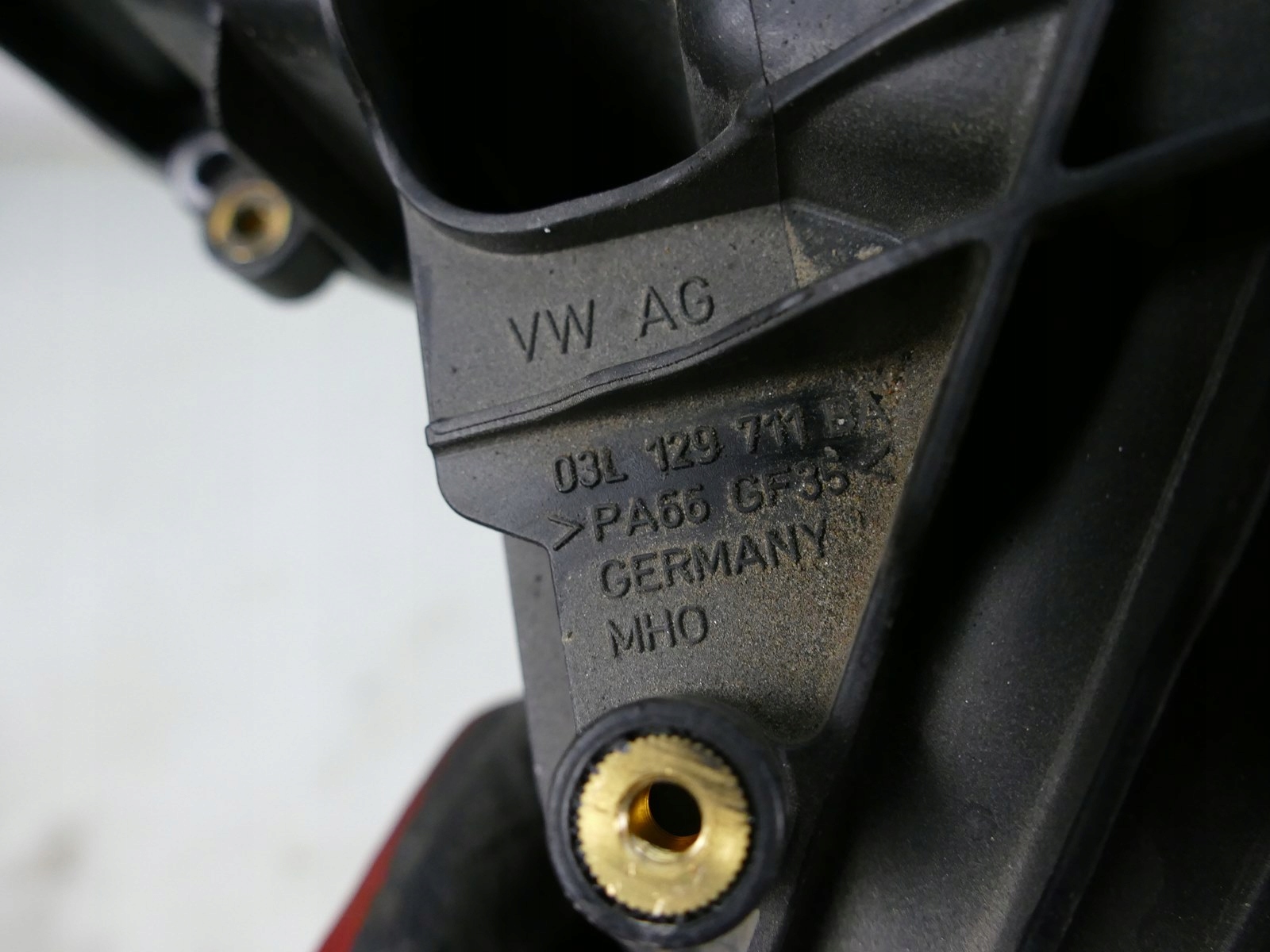 AUDI A4 B8 LIFT S-LINE 2.0 TDI intake manifold VW