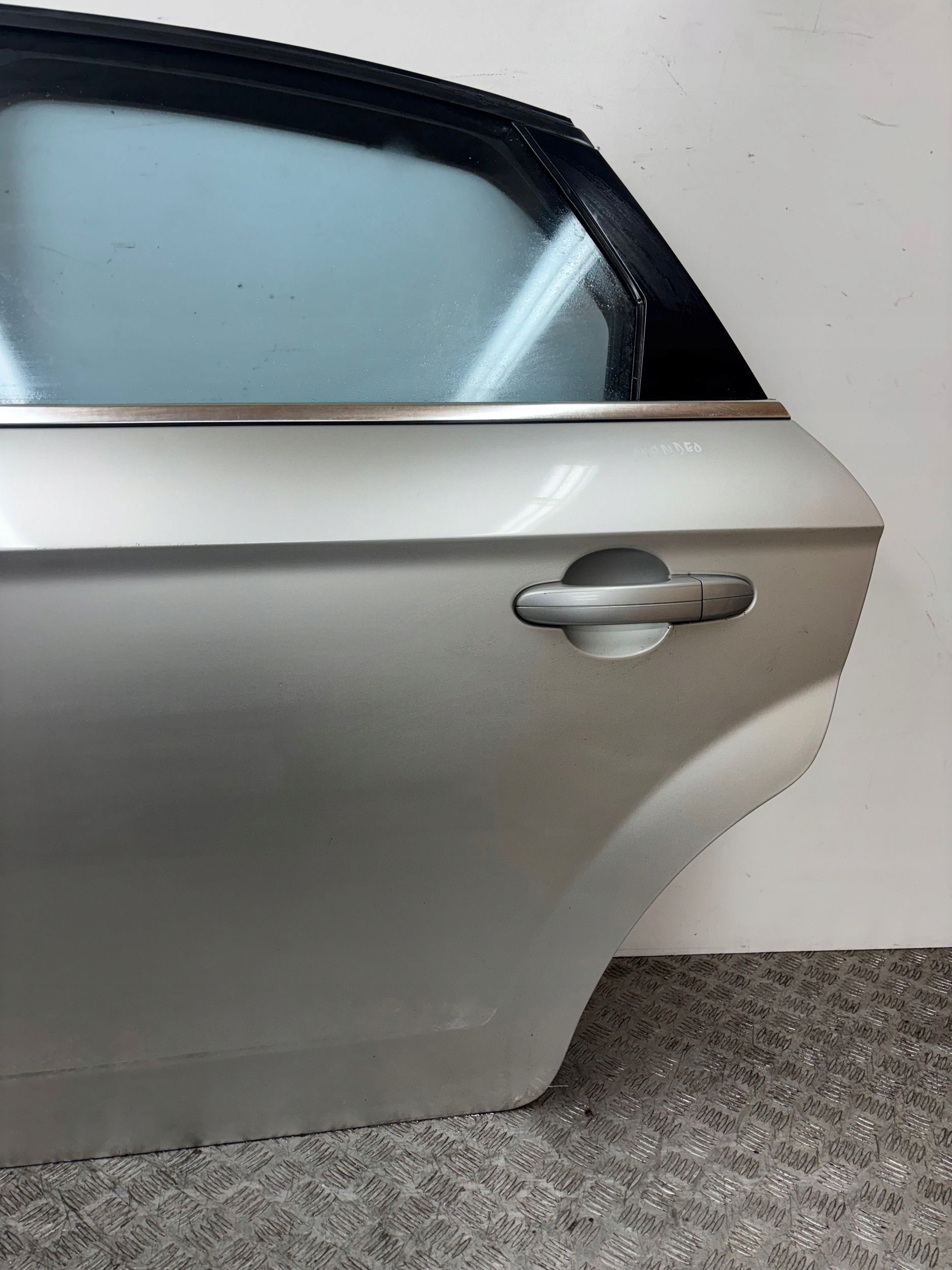 door rear part rear. left FORD MONDEO MK4 HB