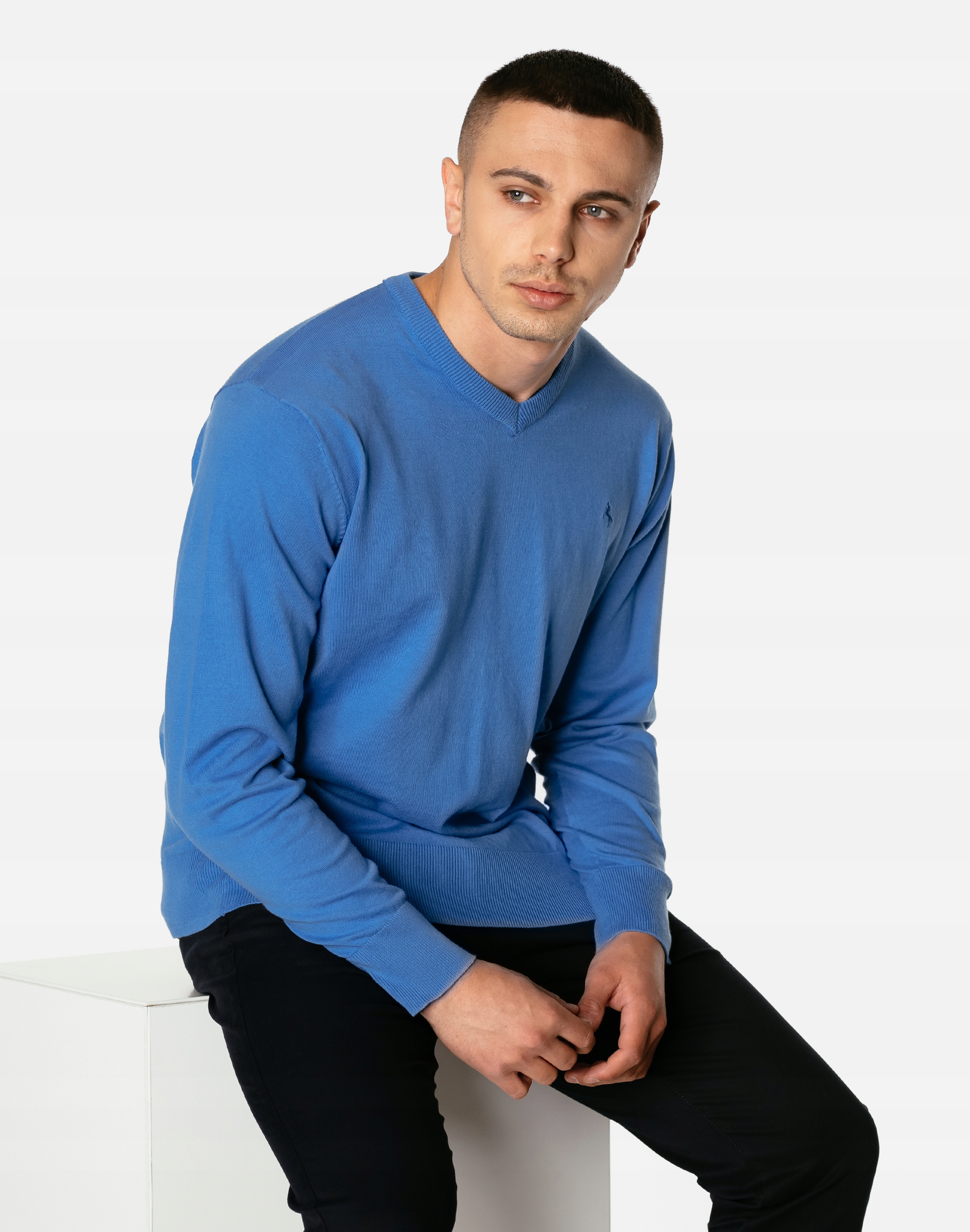 Cienki Sweterek Sweter Męski w Serek S1S YTFC4 XXL Model Sweter męski V-neck S1S