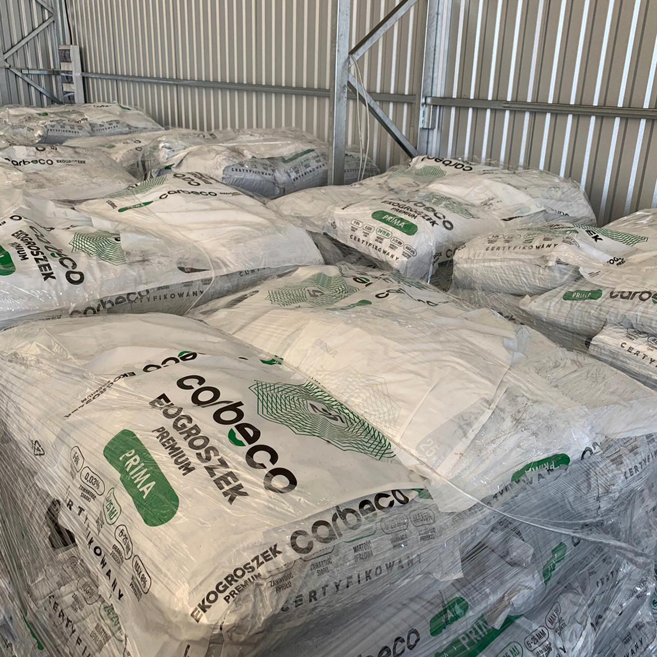 Węgiel CARBECO PREMIUM - GROSZEK PLUS PRIMA 25 MJ - 1 tona Kod producenta CARBECO PREMIUM - GROSZEK PLUS PRIMA 25 MJ