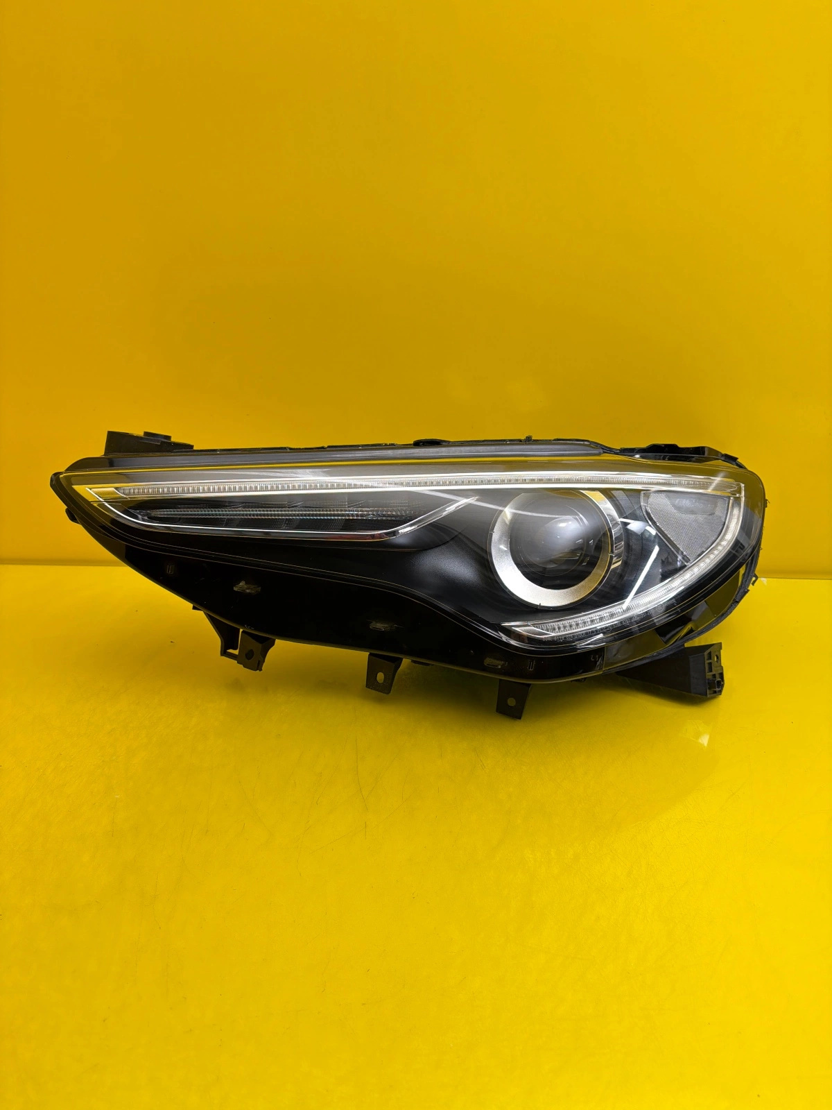 light left Alfa Romeo Stelvio 2016- Xenon + Led 50552987