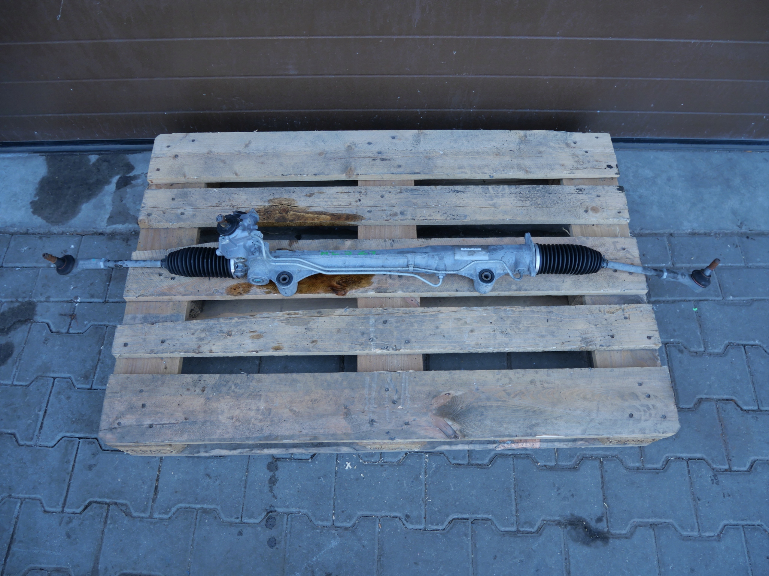 Boîter direction VW AMAROK 2H3422055B