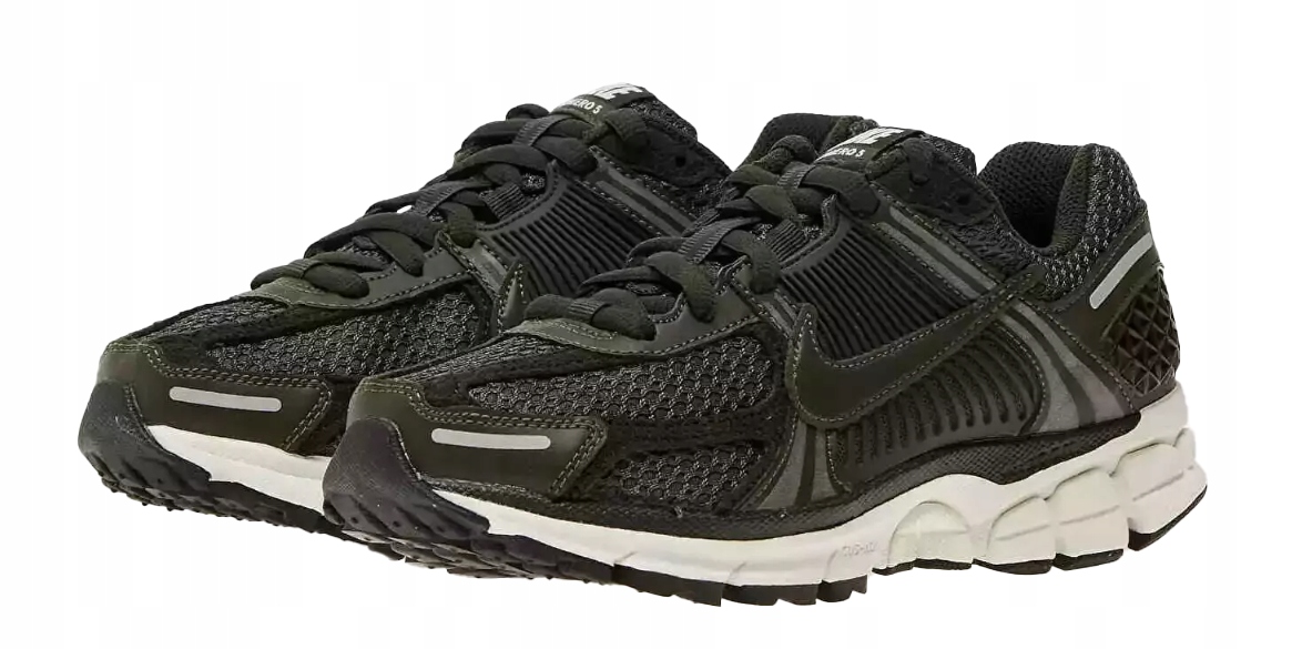 Boty Nike Air Zoom Vomero 5 FQ8898-325, velikost 45,5