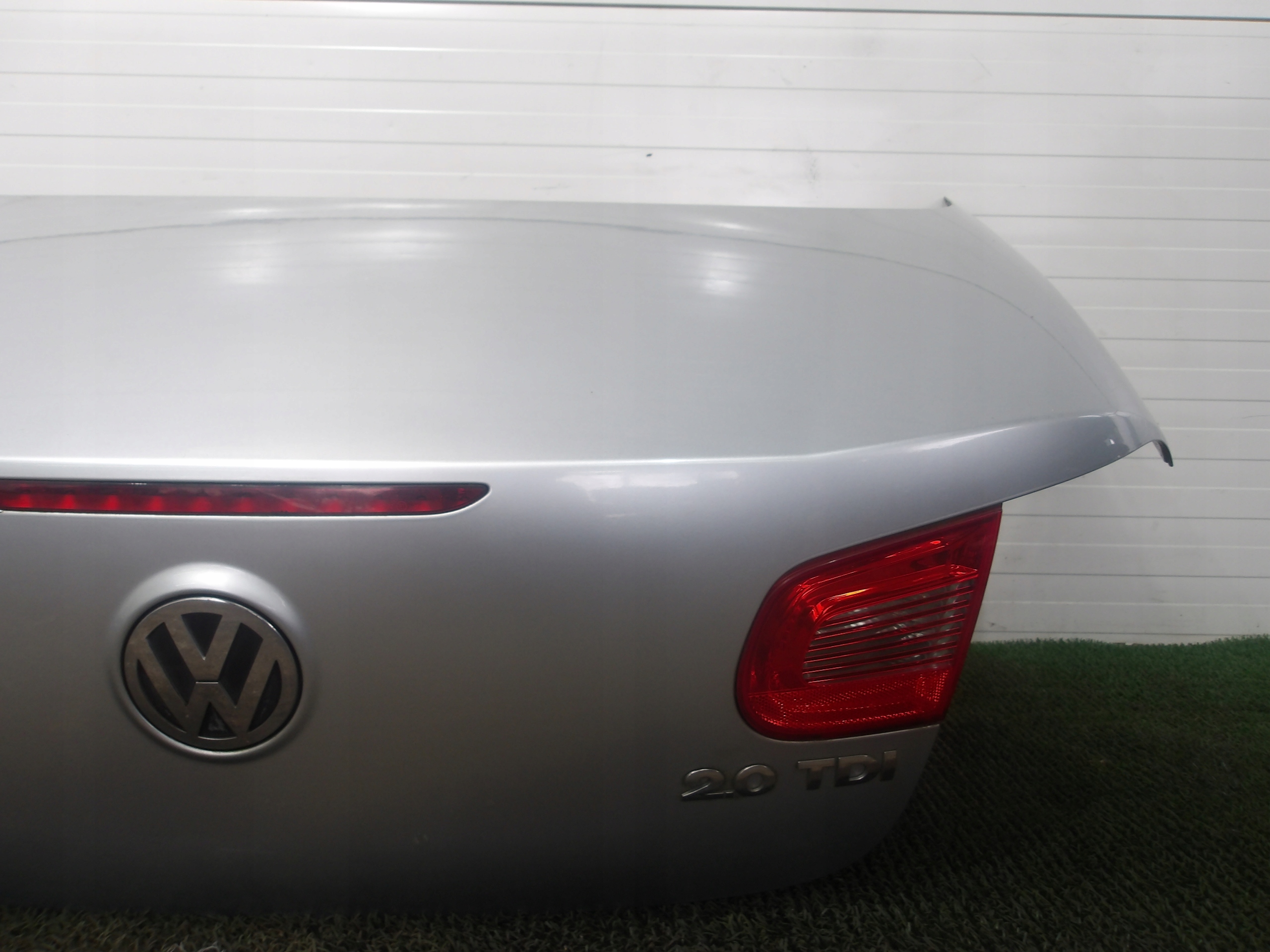 VW EOS 06-15 boot doors boot complete lights rear part colour LA7W
