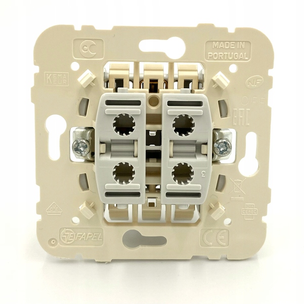 

Efapel LOGUS90 Łącznik Zwierny Podwójny 21156