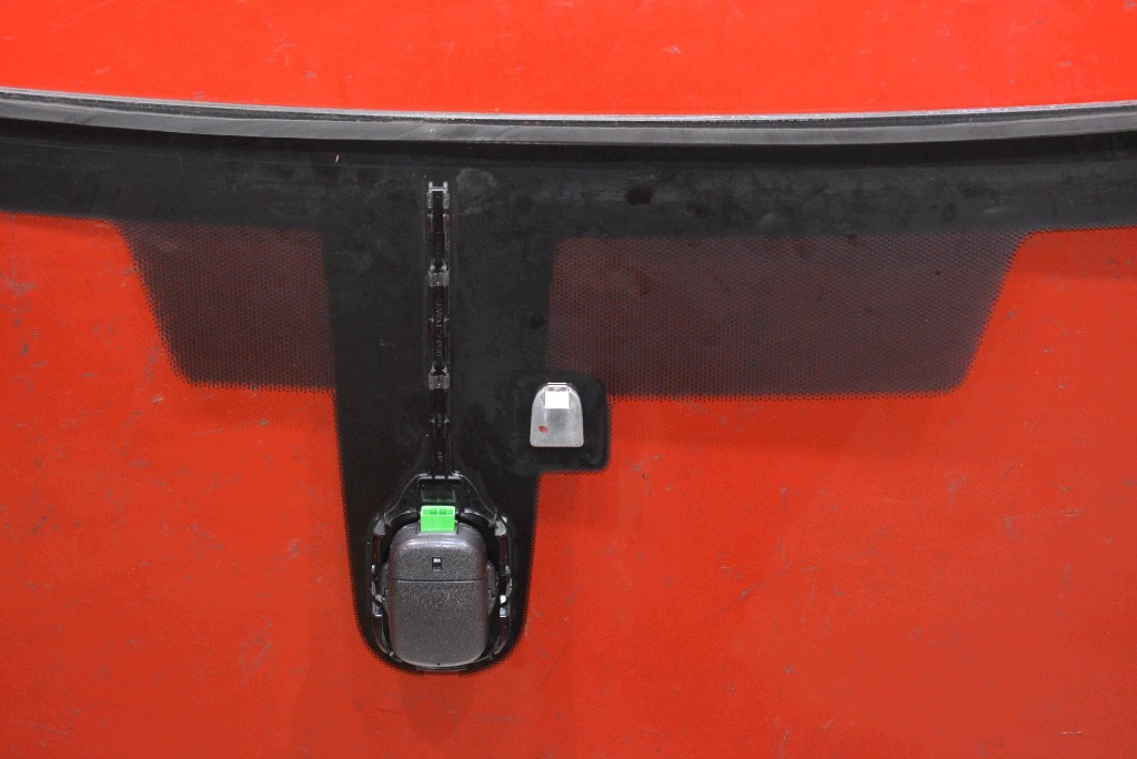 windscreen front iron HONDA CIVIC 8 VIII UFO LIFT 07-12