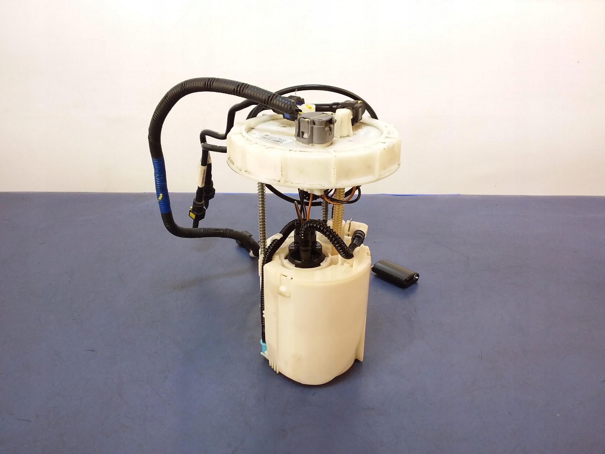 SSANGYONG TIVOLI XLV 1.6 ПАЛИВНИЙ НАСОС ПОПЛАВКОВИЙ ВИМИКАЧ