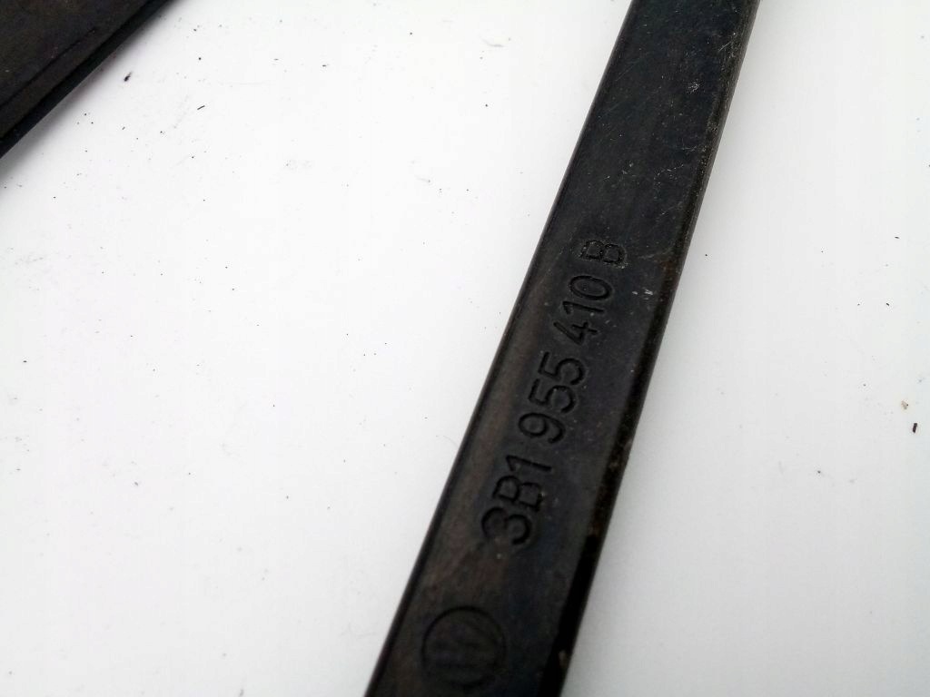 VW Passat B5 lift FL arm left right wiper arms front komplet EU