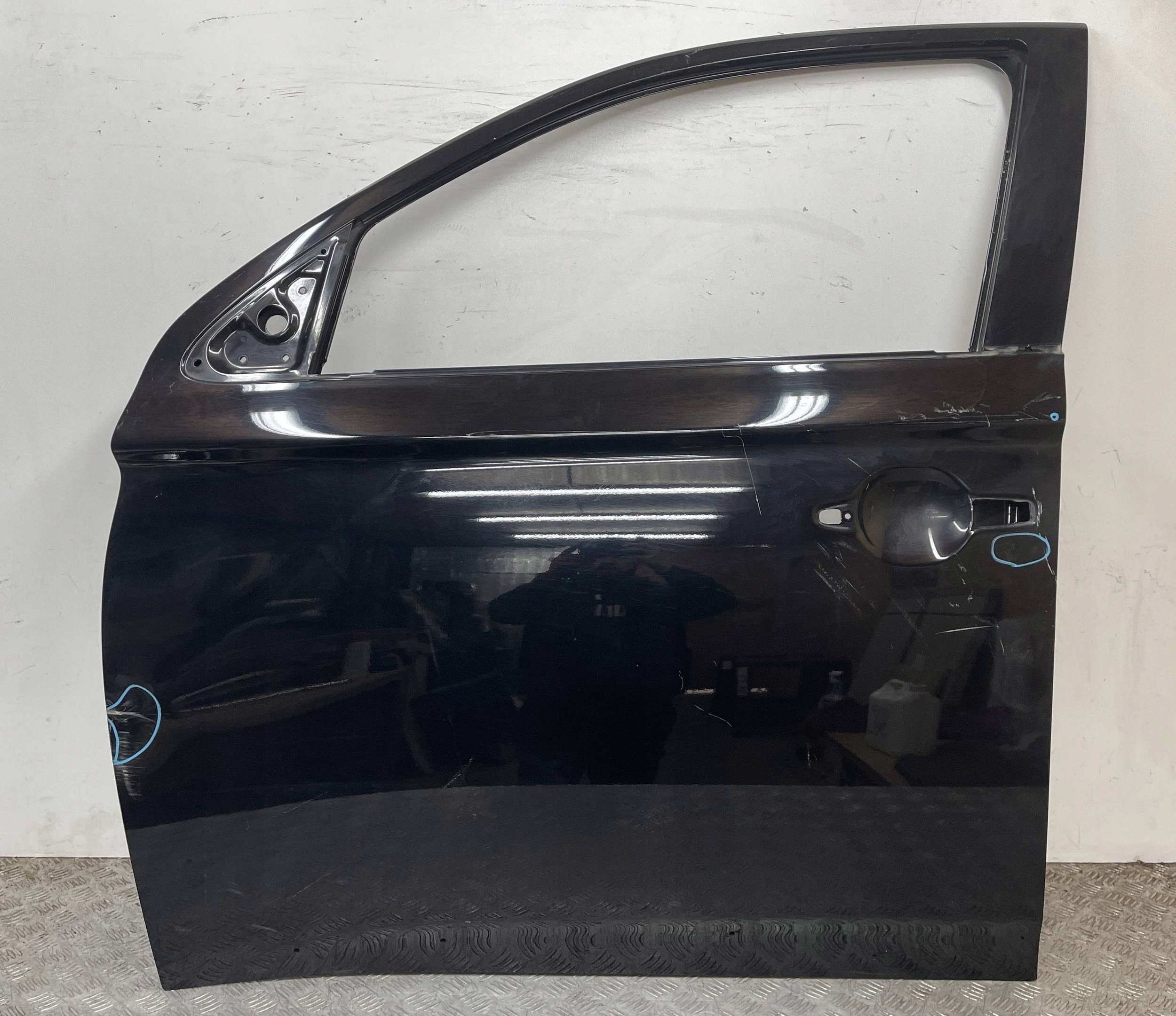 door front front left Mitsubishi Outlander III 3 LIFT 15
