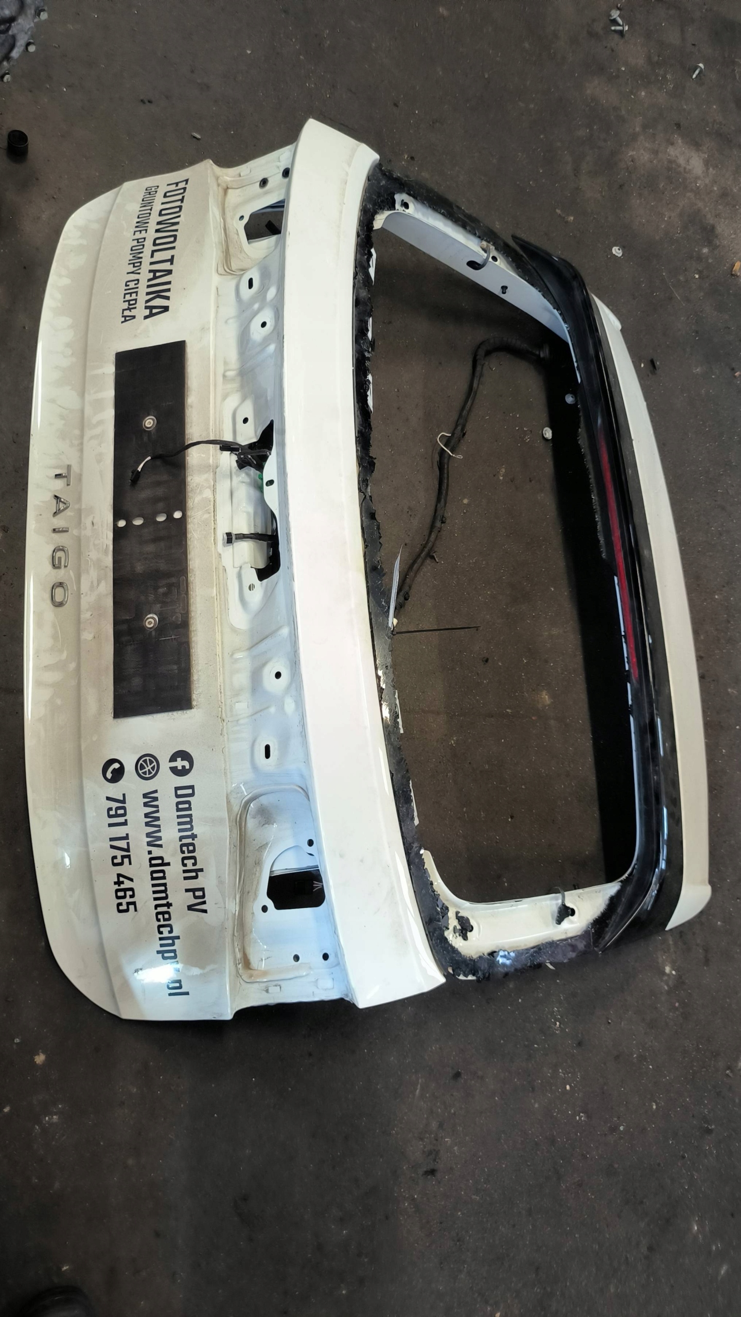 trunk door boot LC9A VOLKSWAGEN TAIGO