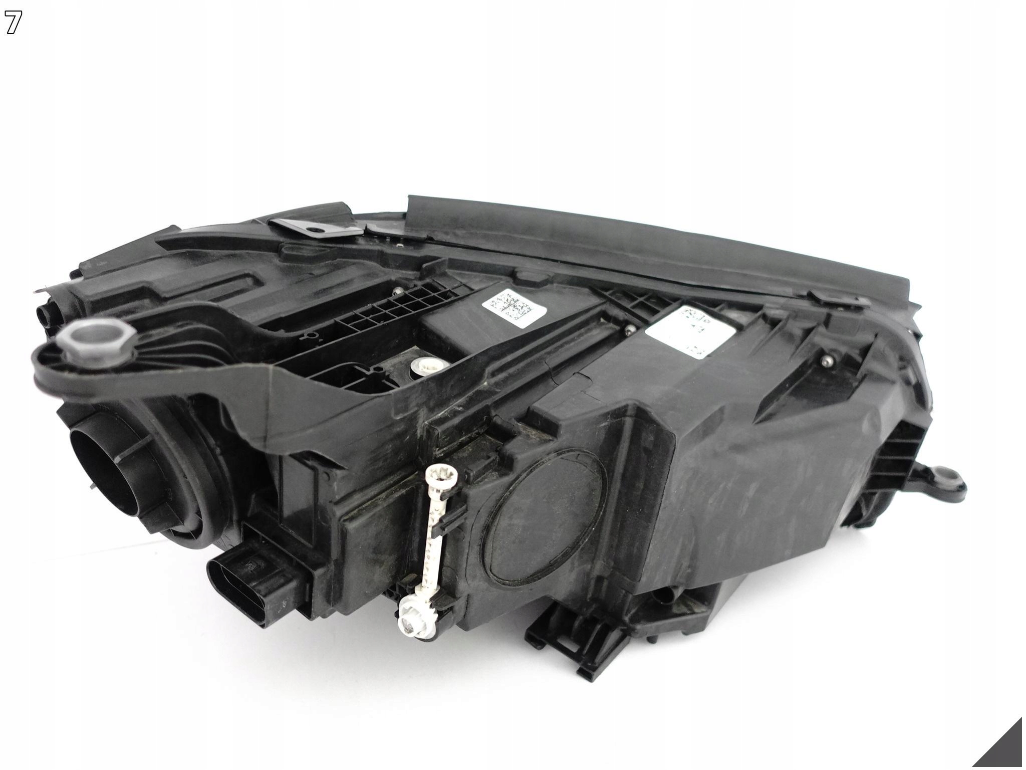 MERCEDES GLE W167 V167 C167 19- light FULL LED HIGH PERFORMANCE left front