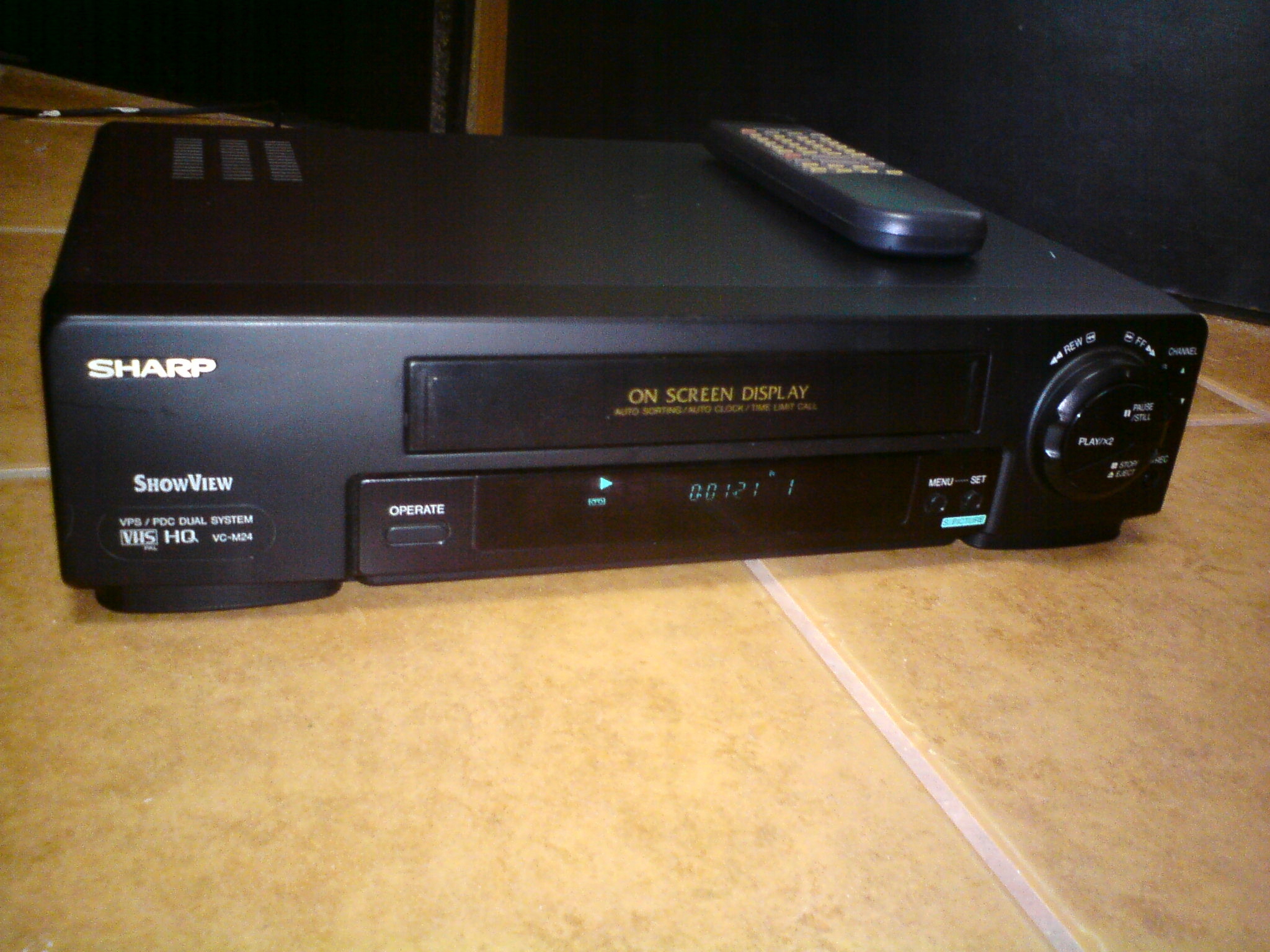 VHS SHARP VC-M24 video magnetowiid VHS vcr pilot