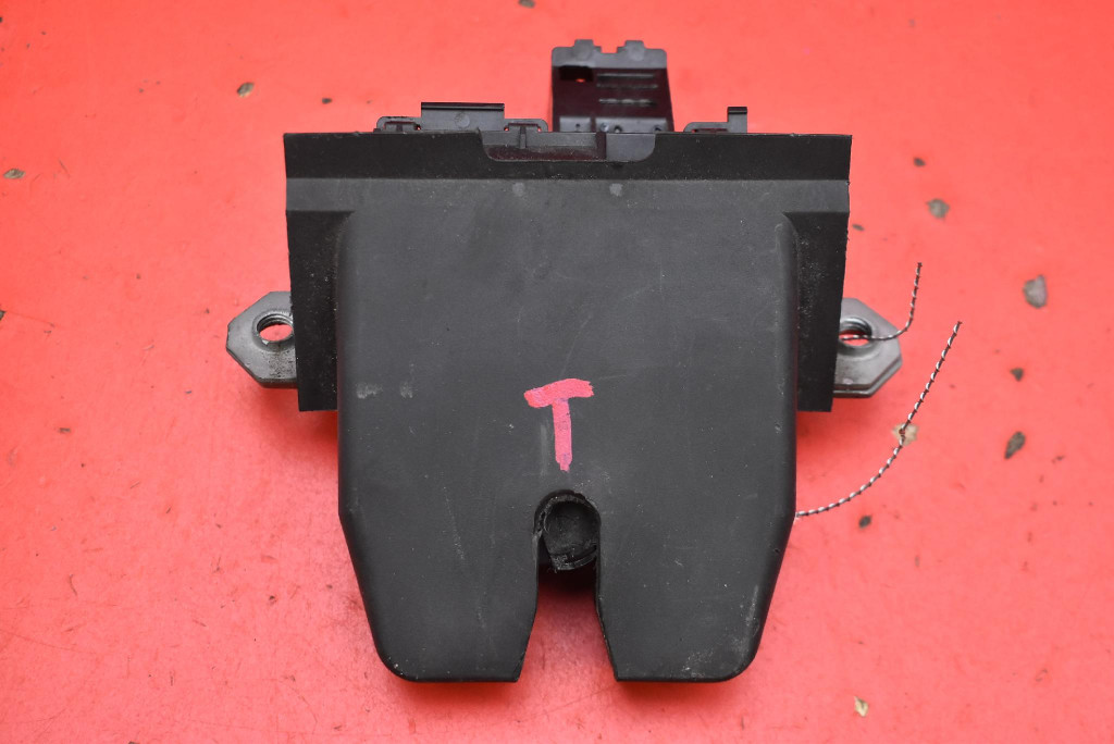 lock bonnet rear part boot 31335870 VOLVO V40 2 II 5D HB 12-16