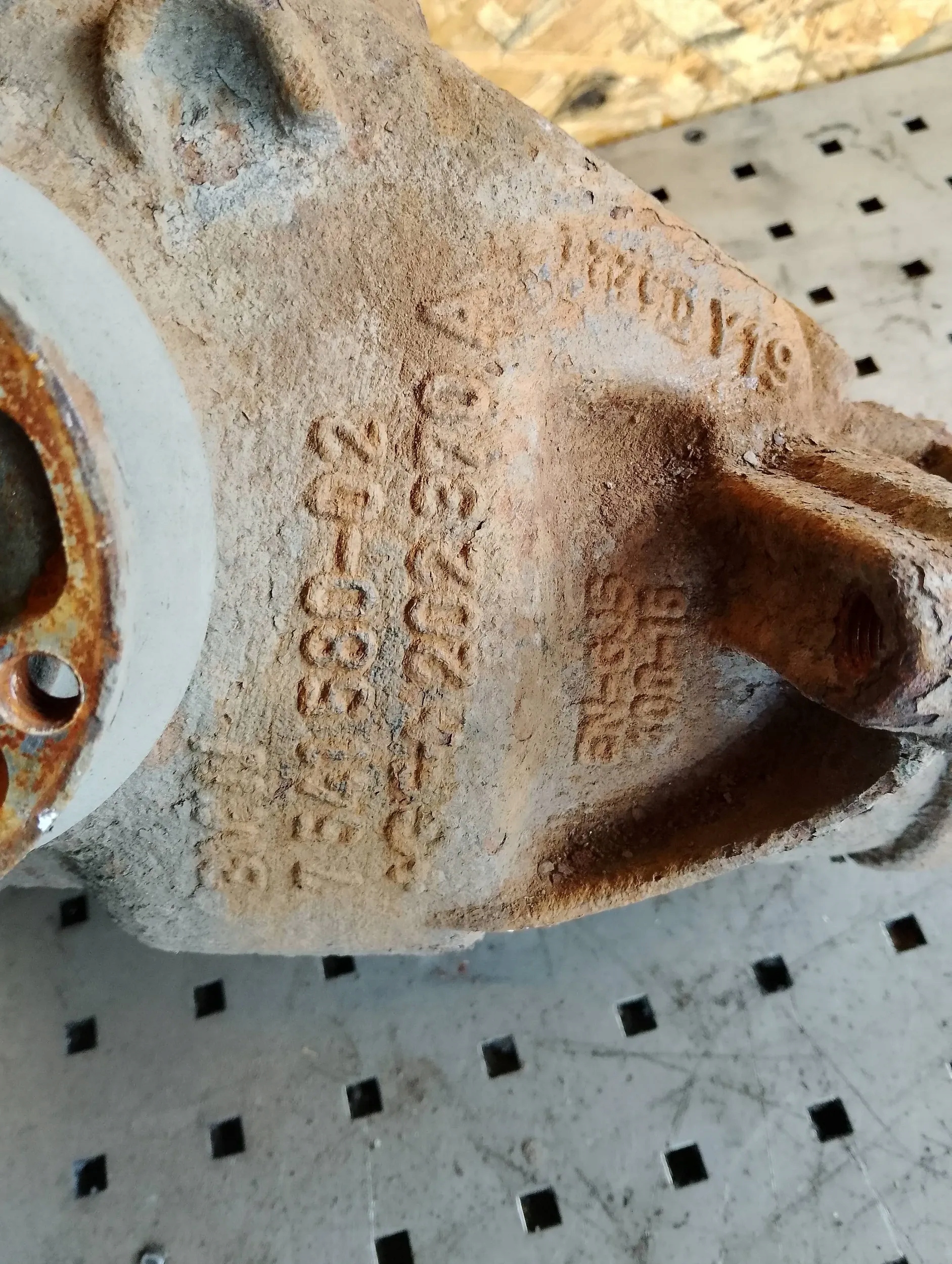 differential diff differential BMW E87 756616901 przeloze 3,07 Przeloze dyfra 3,07
