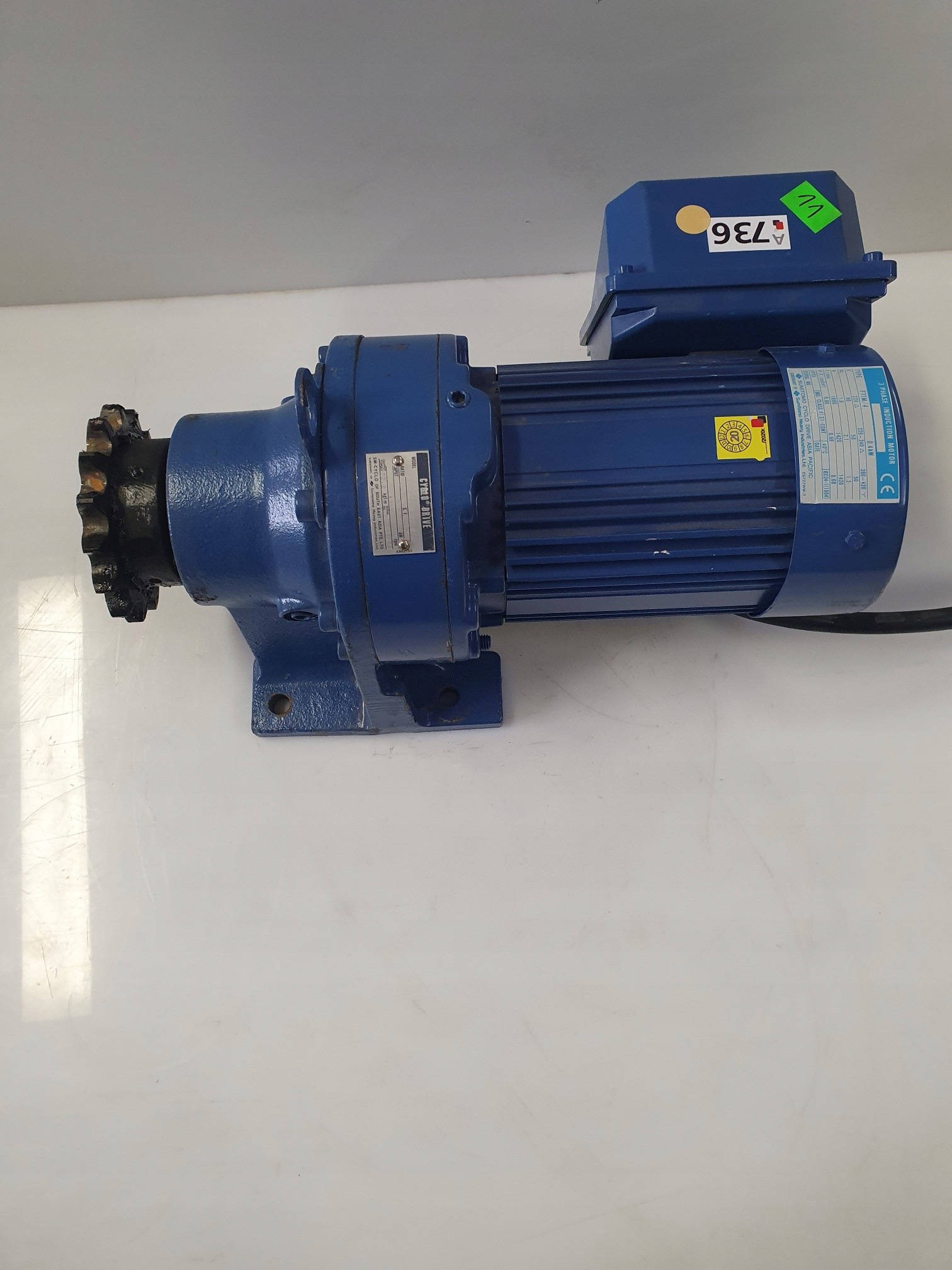 Silnik Sumitomo F71M/4 0,4kw przekł. 87 :1 NrA736