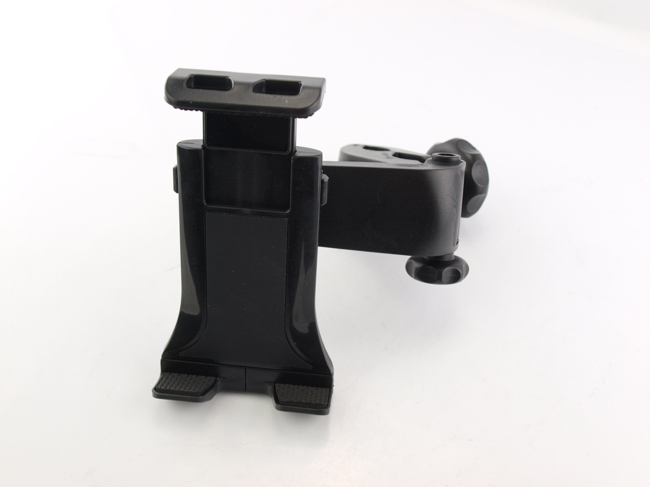 Uniwersalny uchwyt samochodowy na telefon tablet