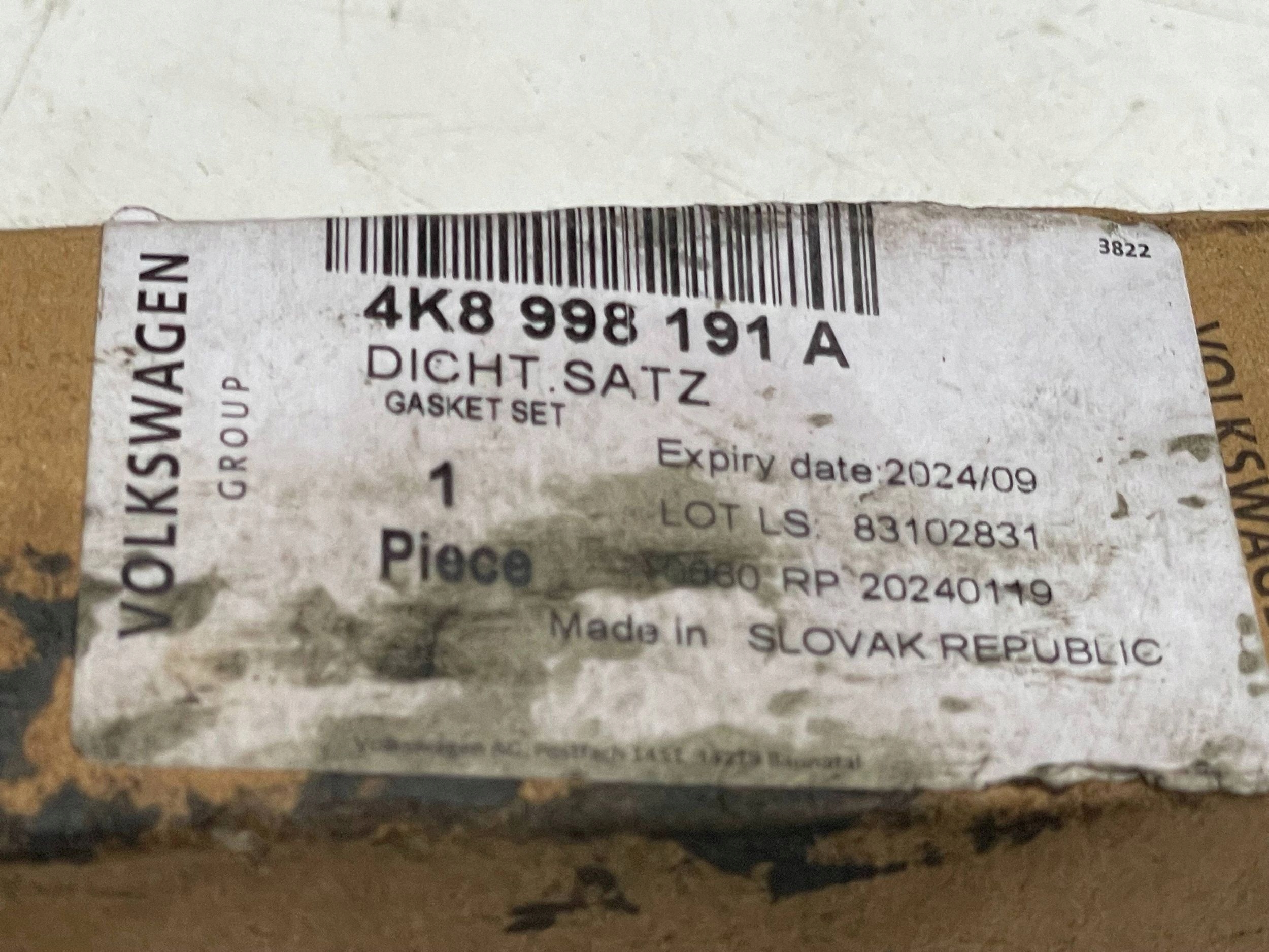 Montaggio USZCZELEK Audi A6 S6 C8 4K 4K8998191A Originale !J