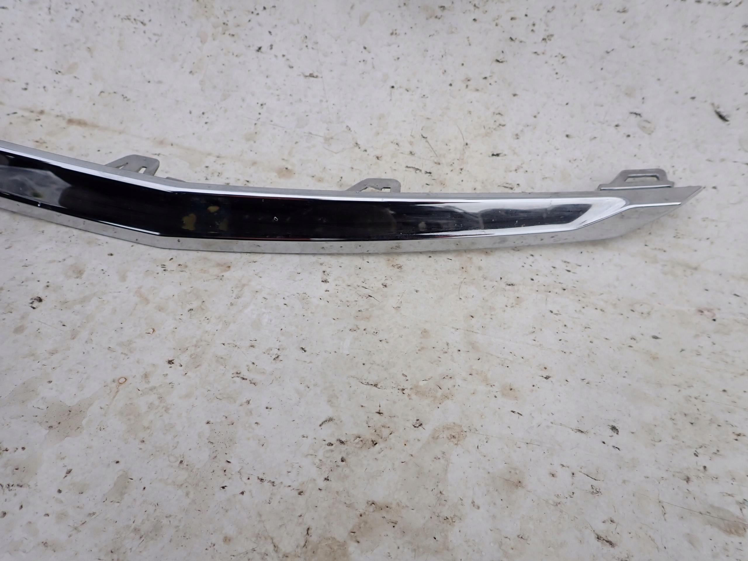 VW T6 LIFT 7LA 19- moulding CHROM GRILLA