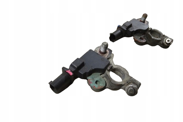 JOURNEY FREEMONT CZUJNIK TEMPERATURY AKU KLEMA Numer katalogowy części 04692269AI