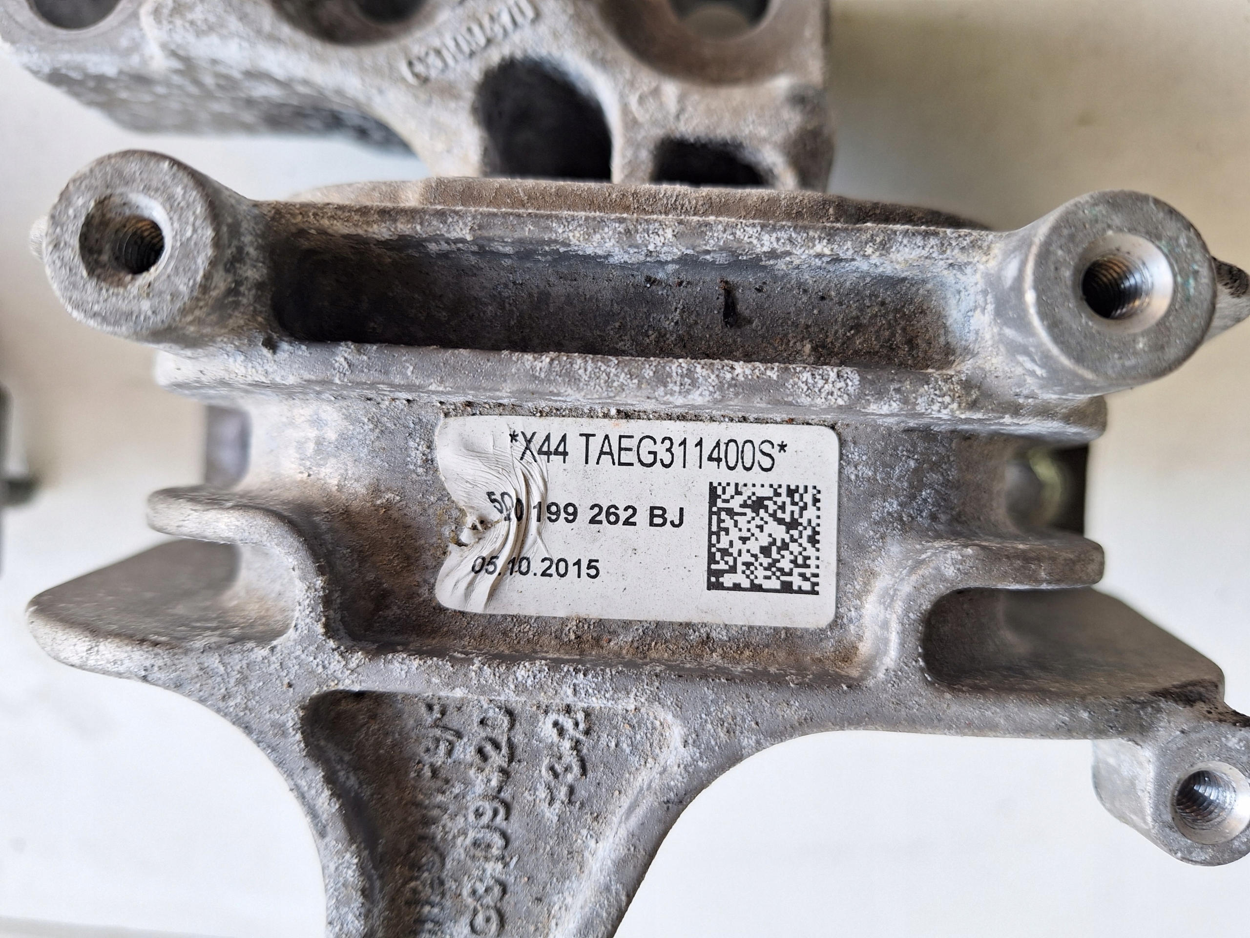 VW SEAT SKODA AUDI engine mount 5Q0199262BH